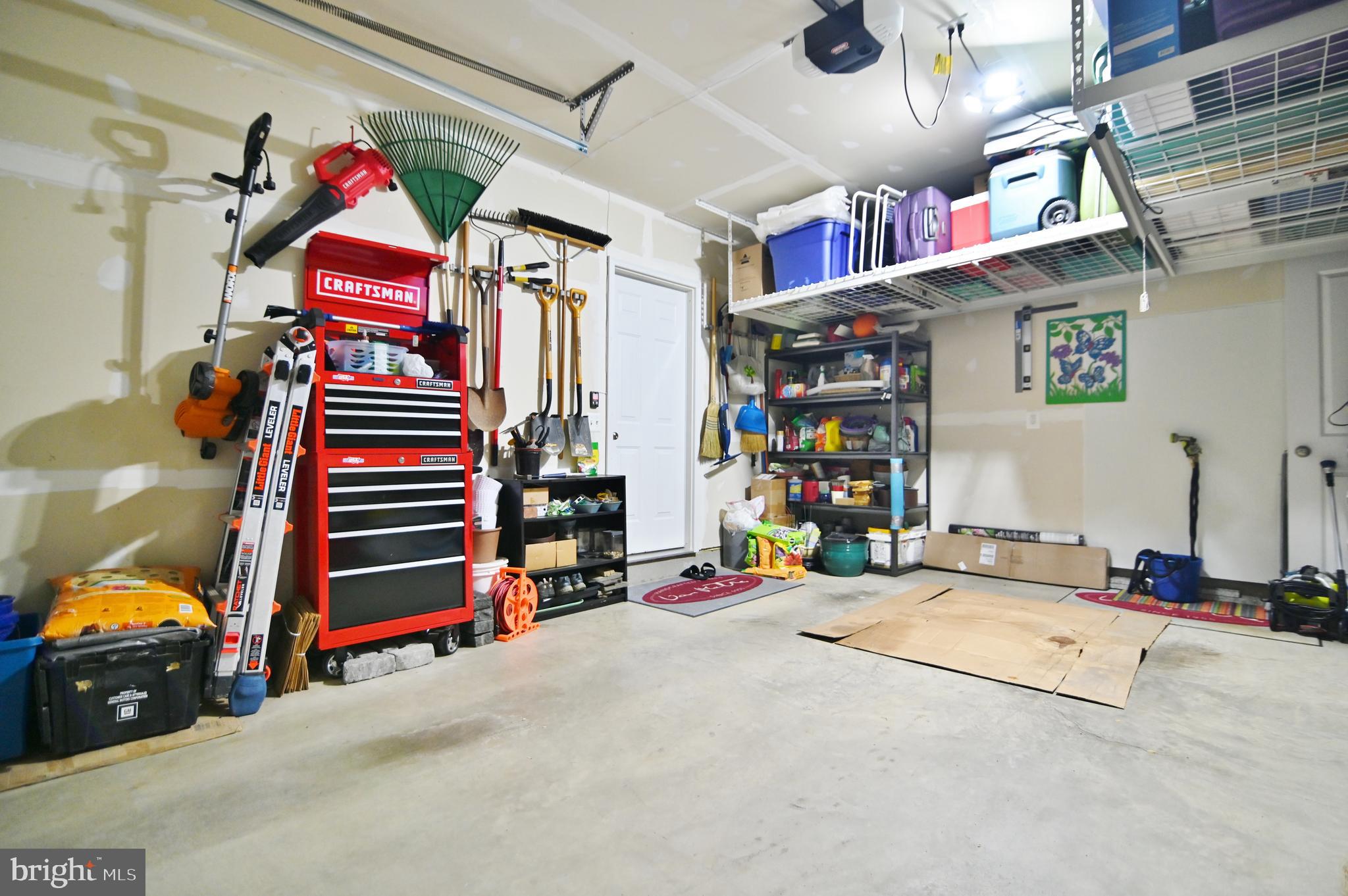 FIELDSTONE - Residential