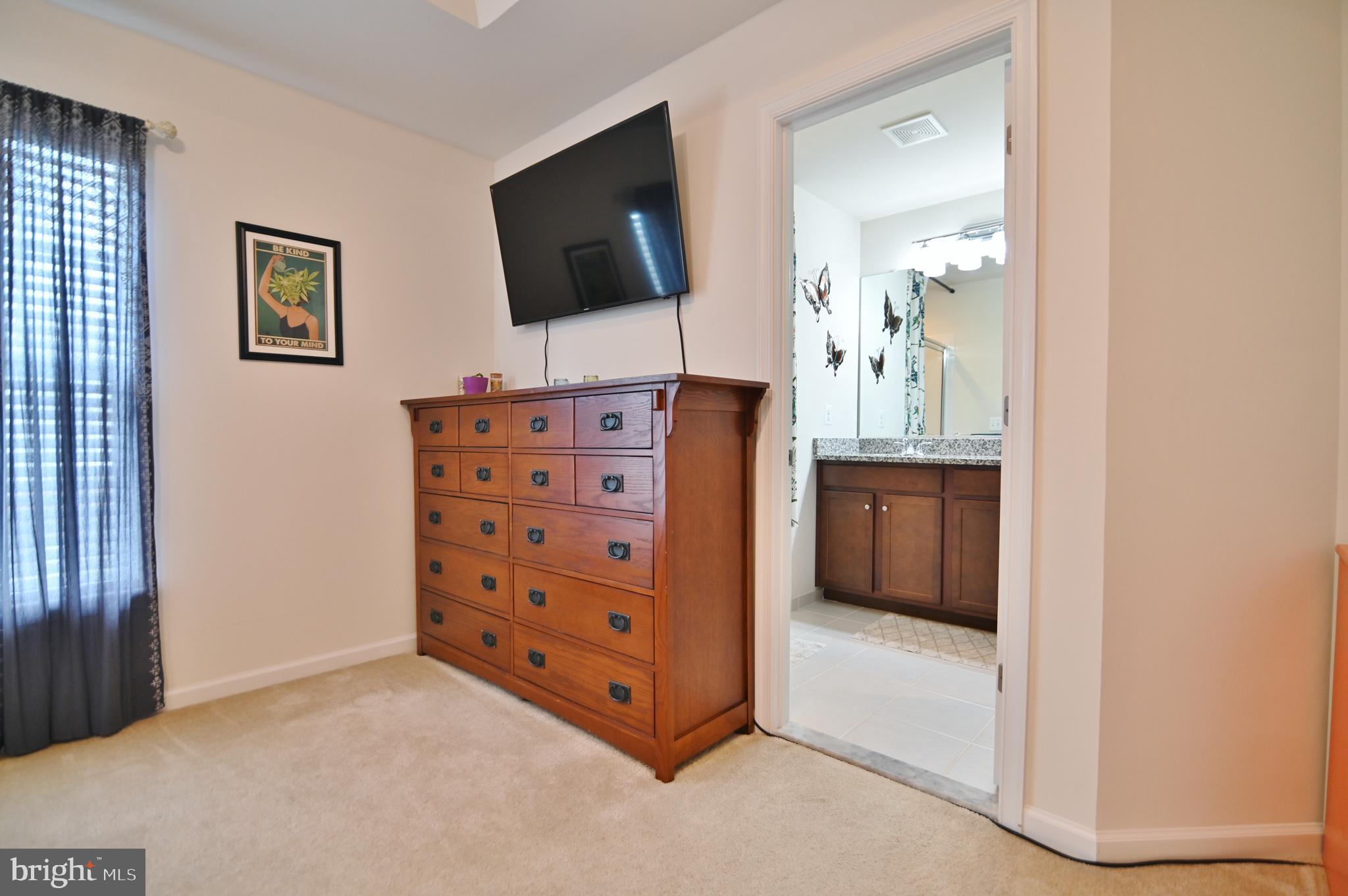 FIELDSTONE - Residential