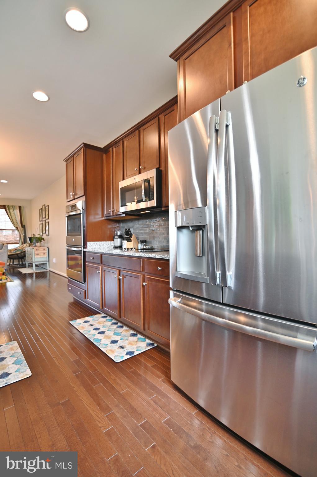 FIELDSTONE - Residential