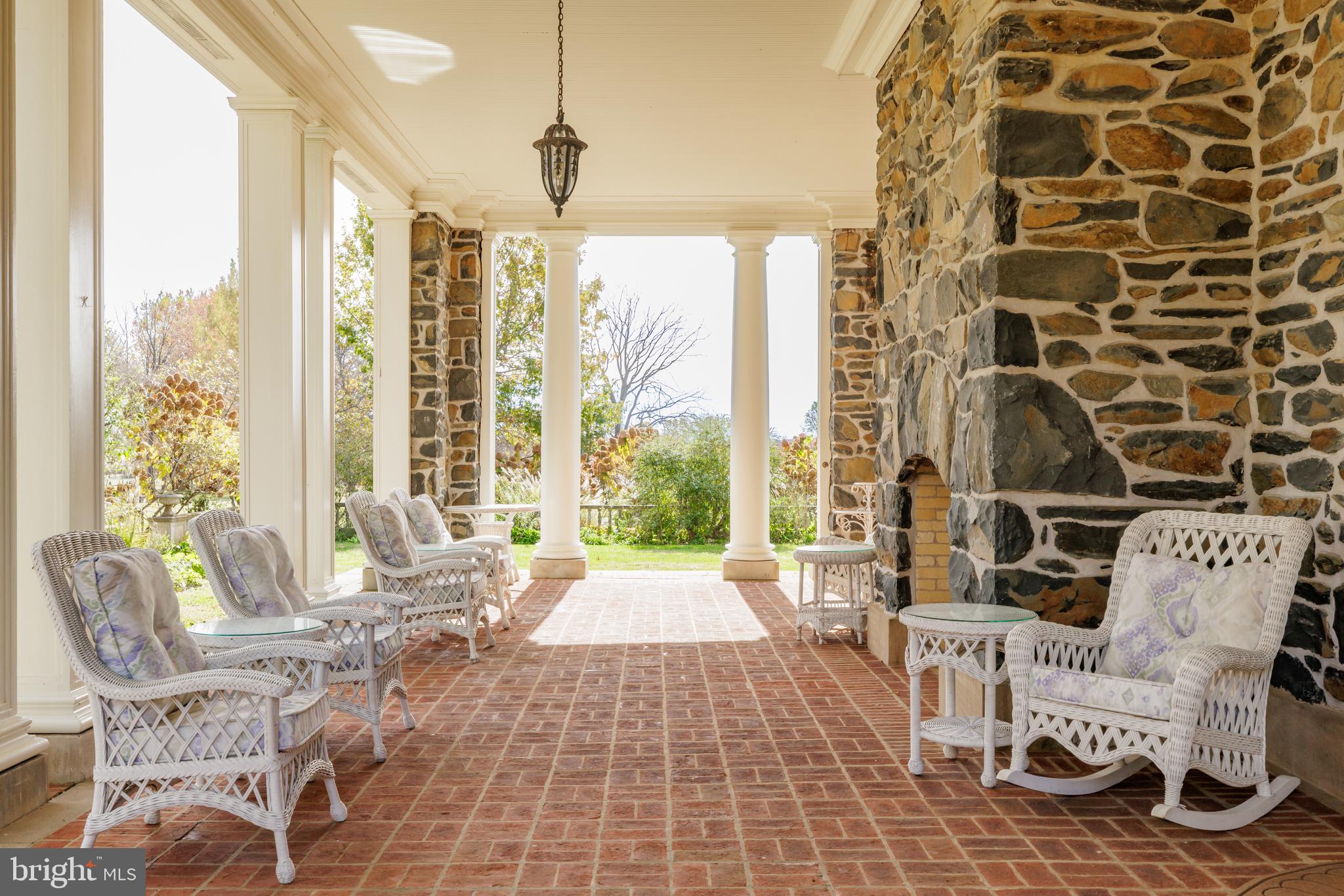 UPPERVILLE - Residential