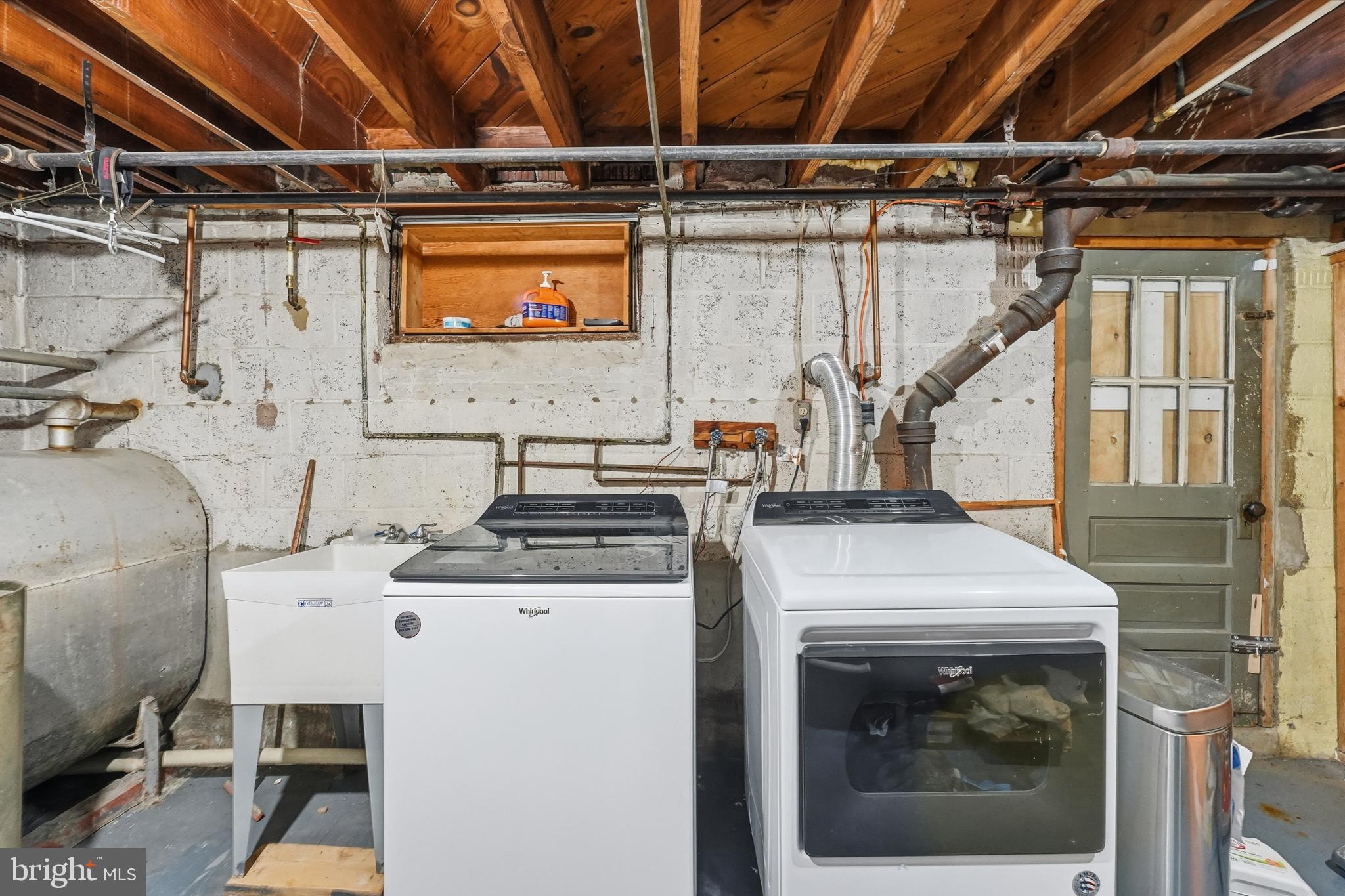 WELLINGTON - Residential