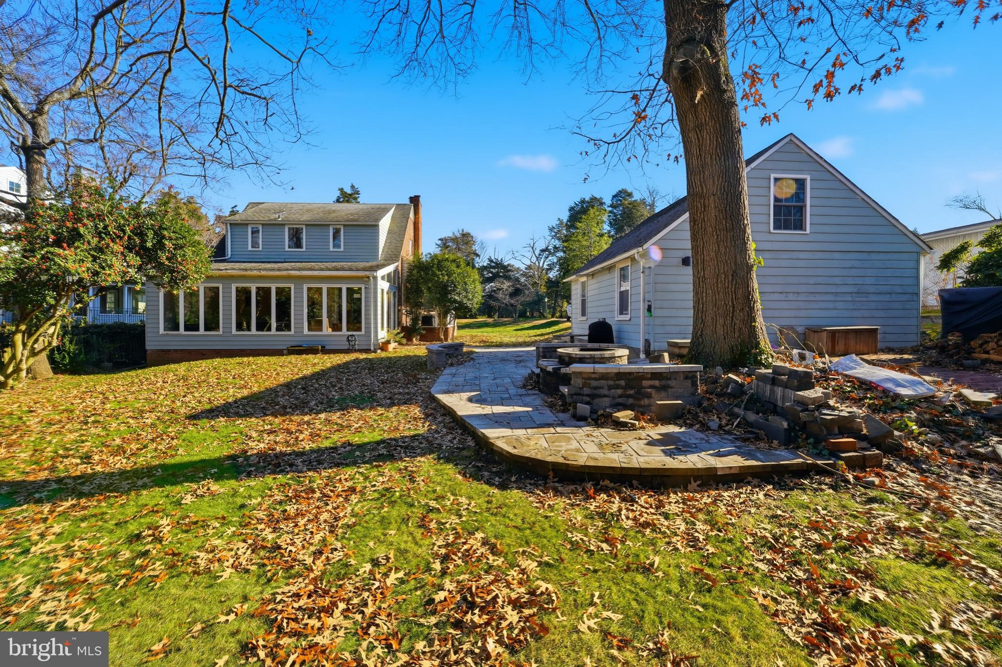 WELLINGTON - Residential