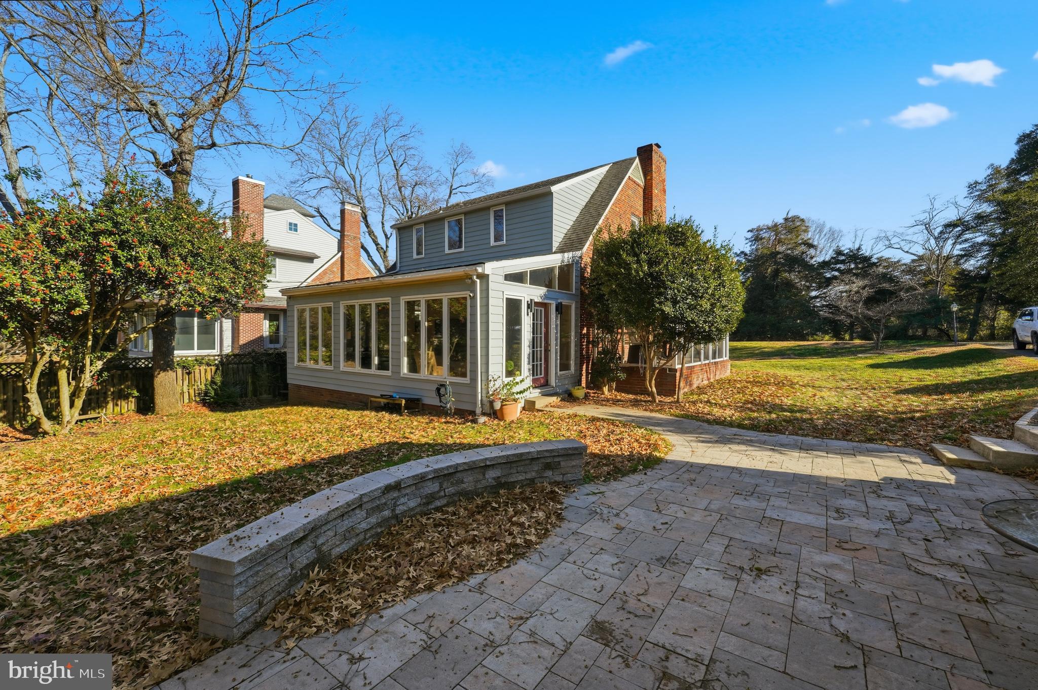 WELLINGTON - Residential