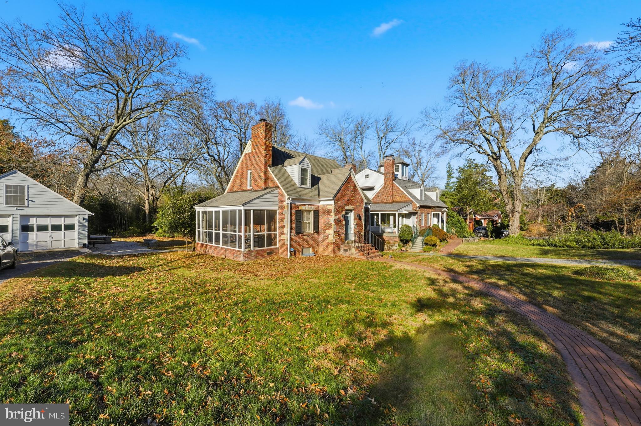 WELLINGTON - Residential