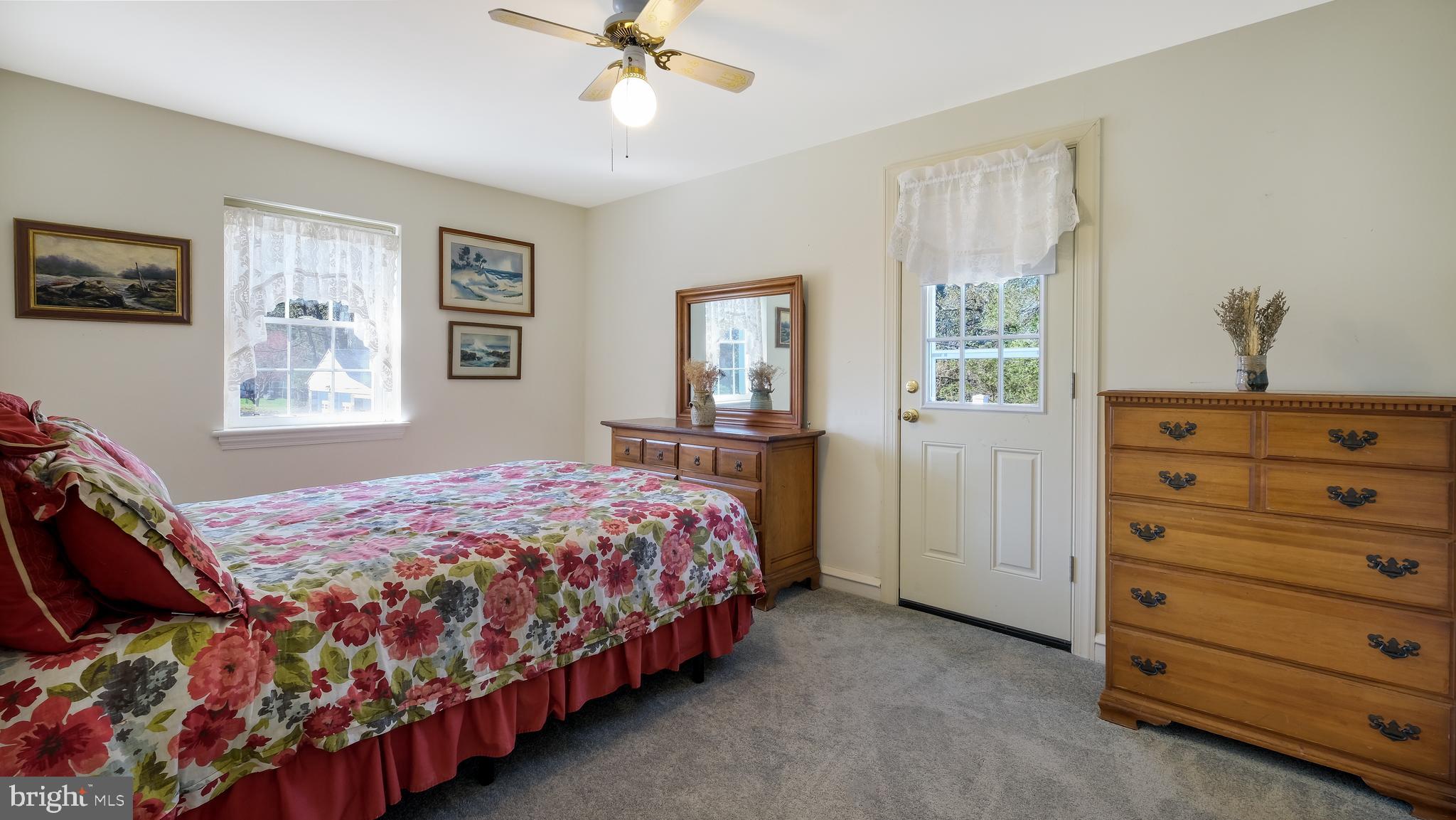 MEADOWBROOK - Residential