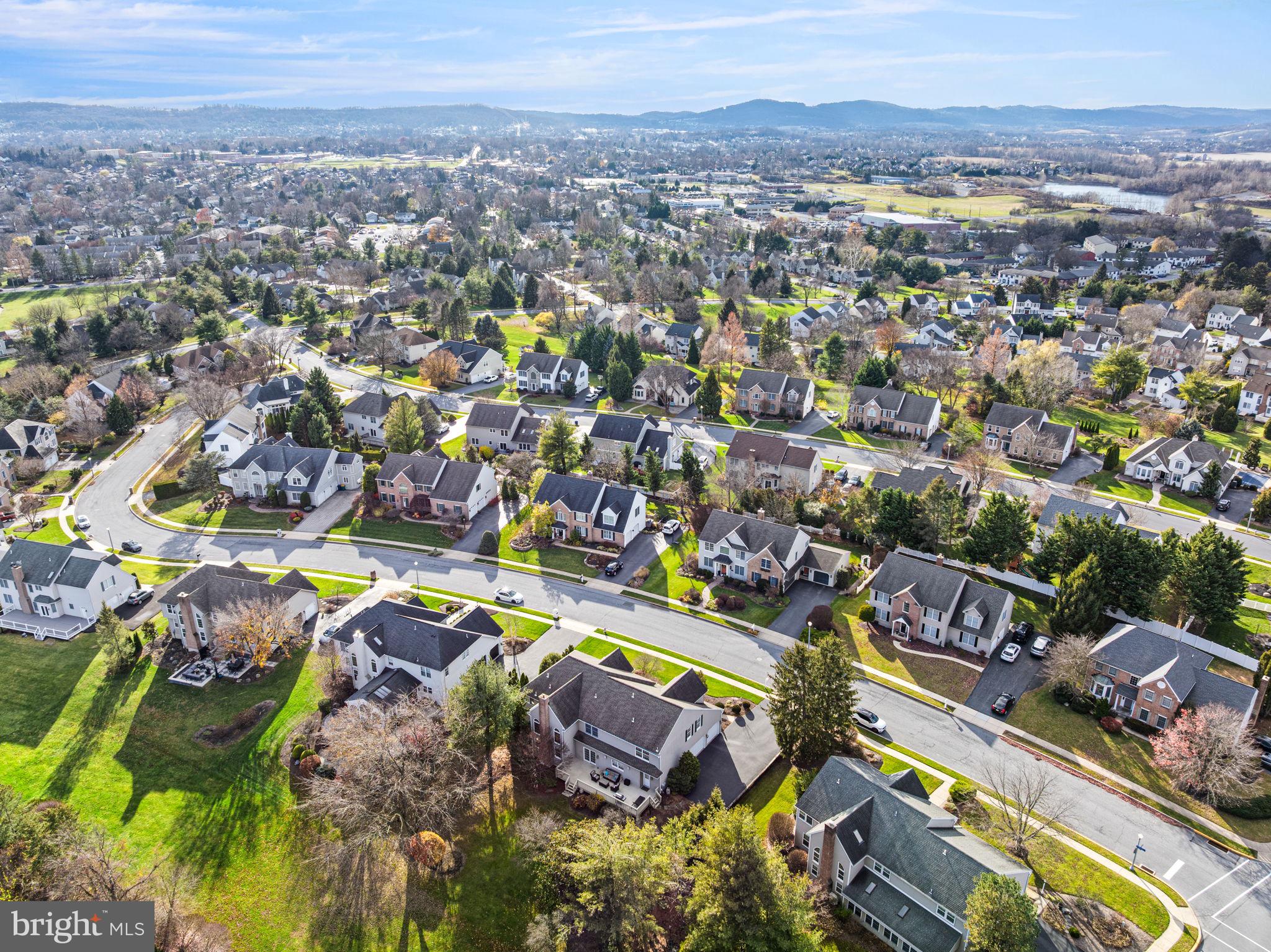 SPRING RIDGE - Residential