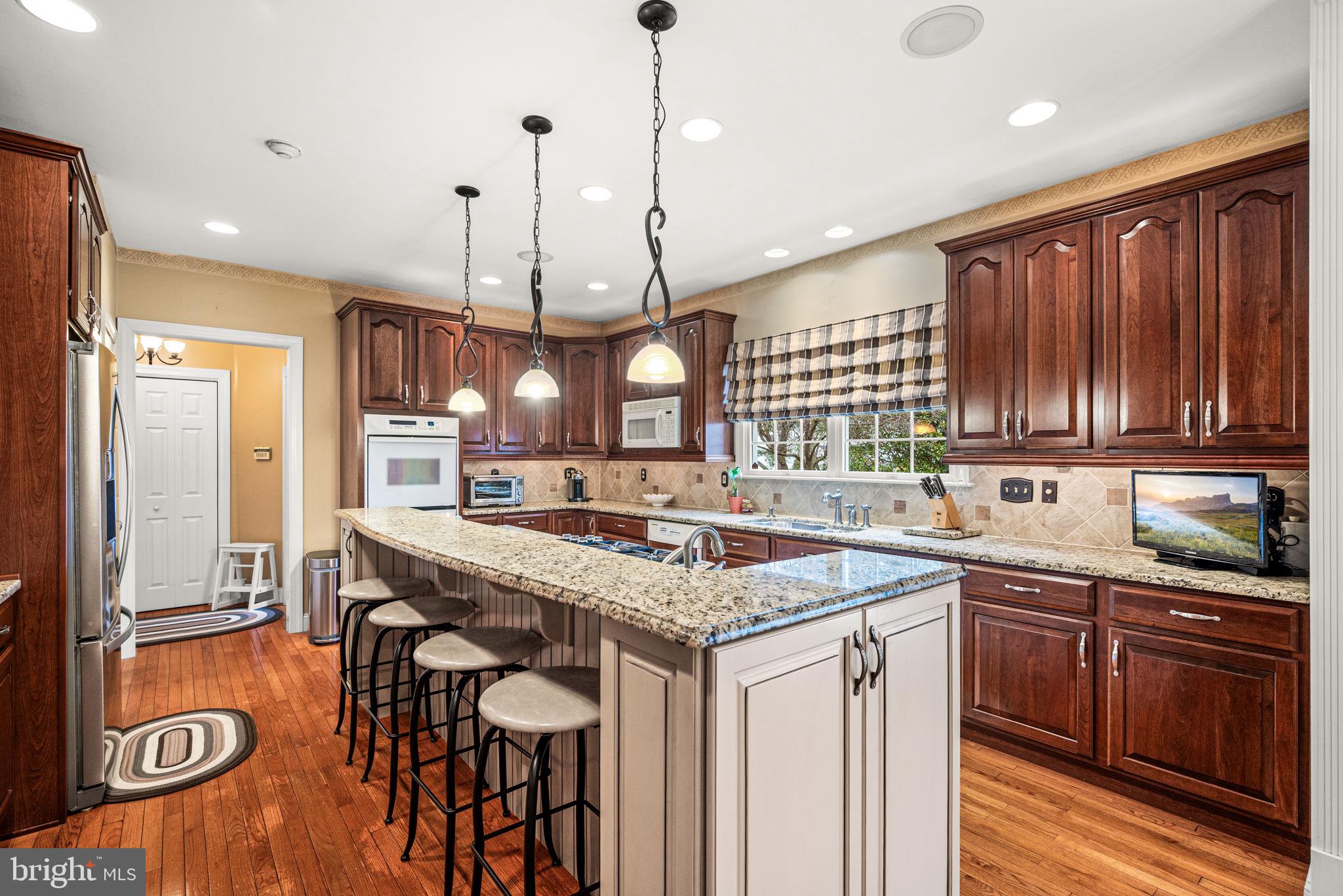 SPRING RIDGE - Residential