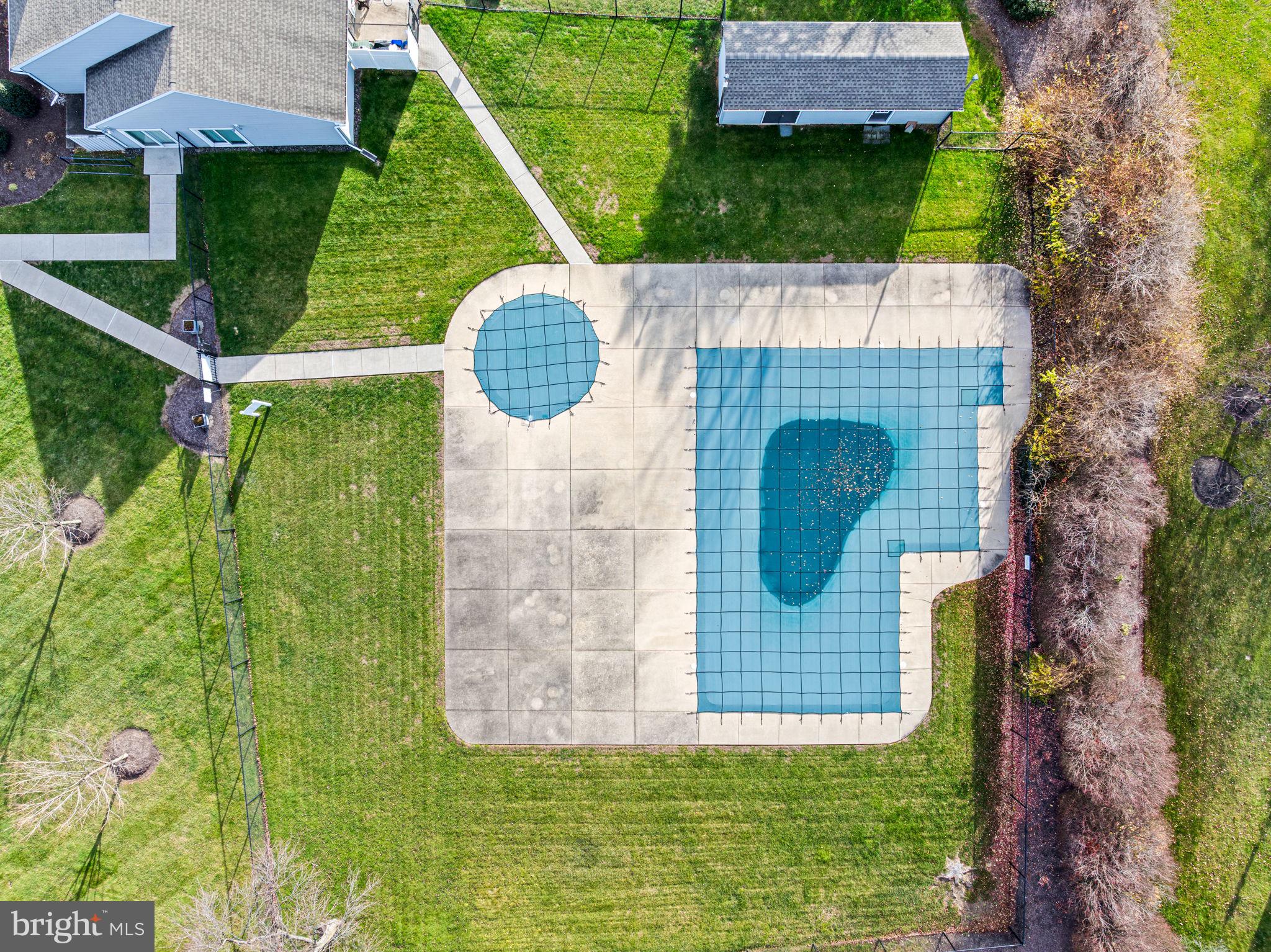 SPRING RIDGE - Residential