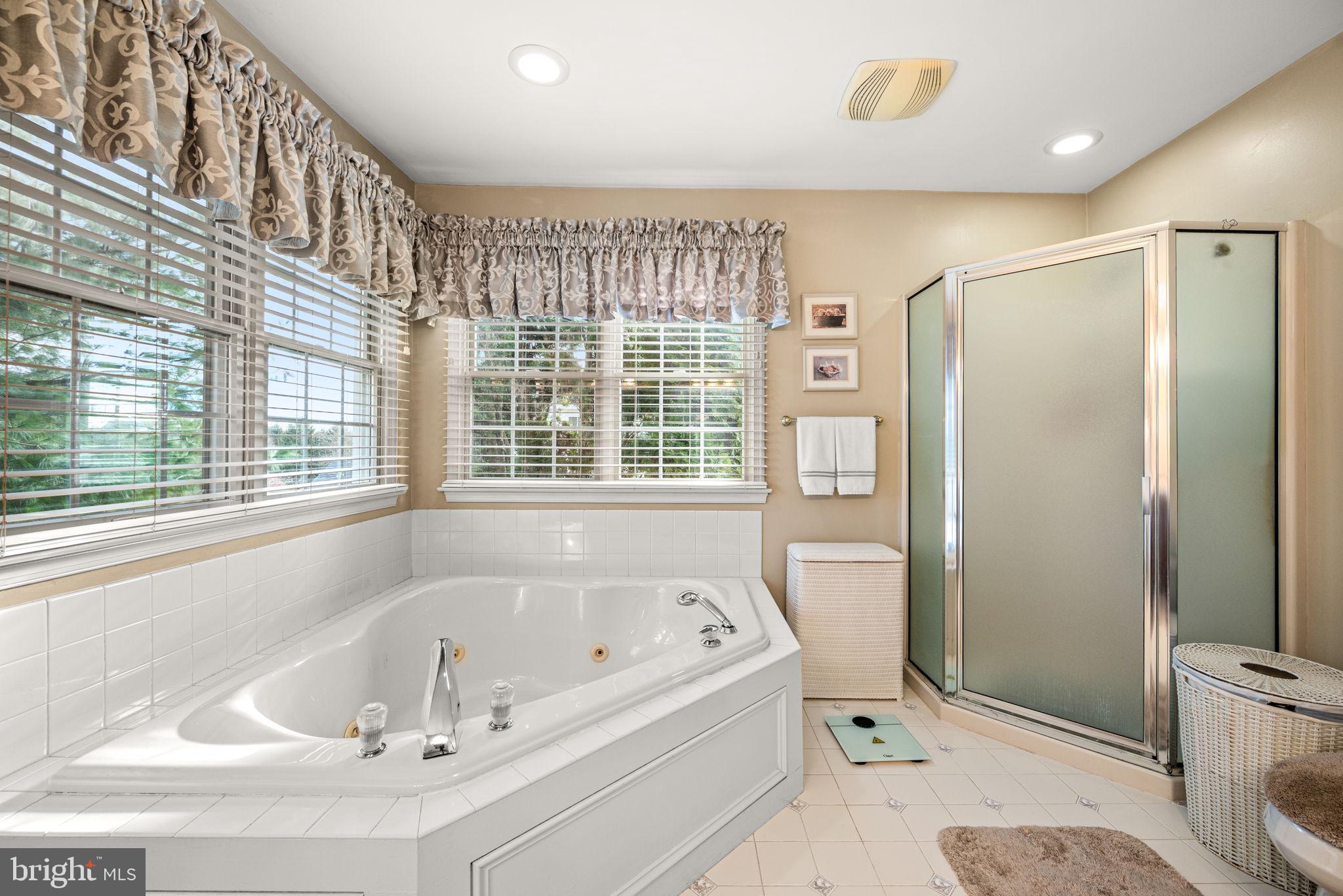 SPRING RIDGE - Residential