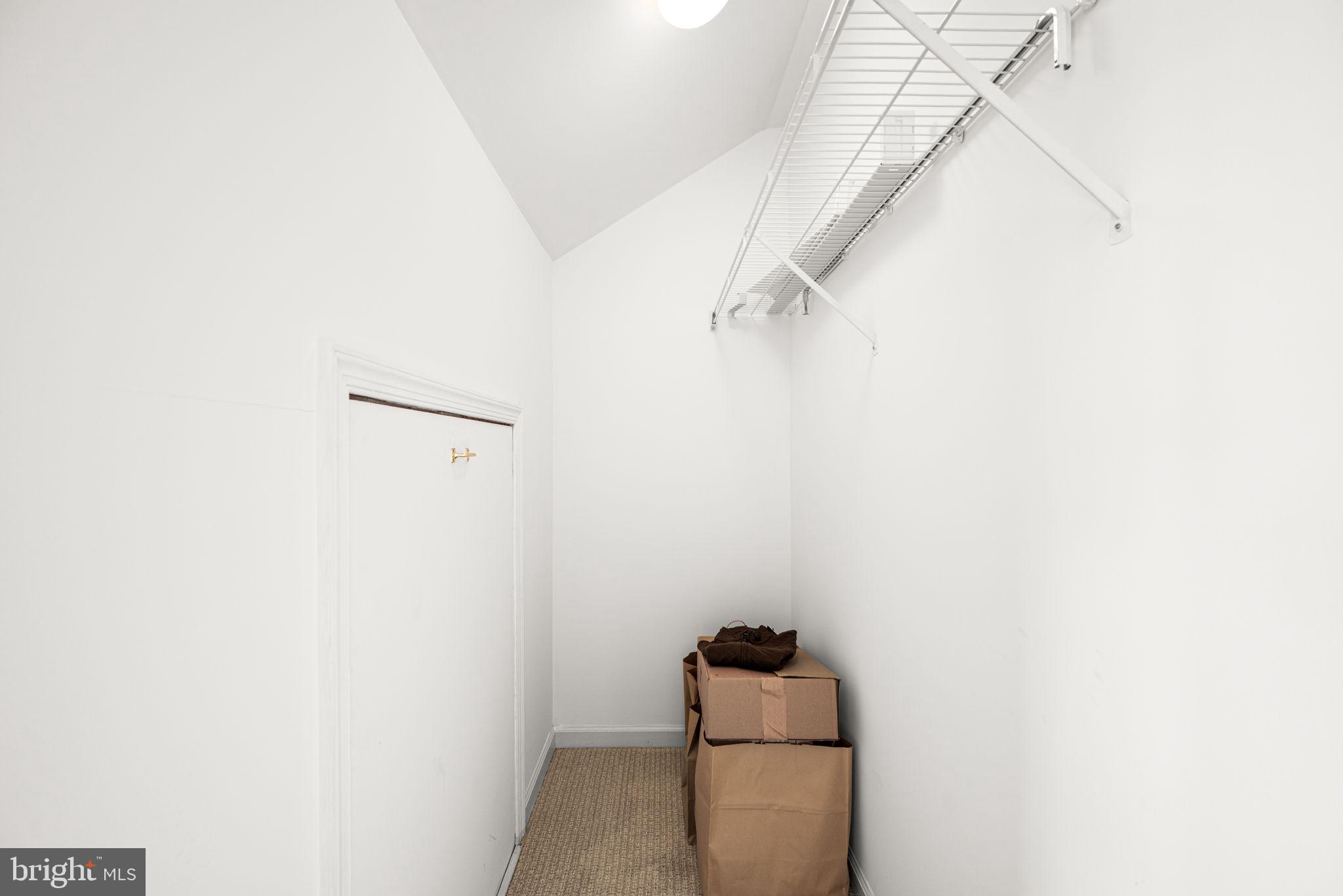 SPRING RIDGE - Residential