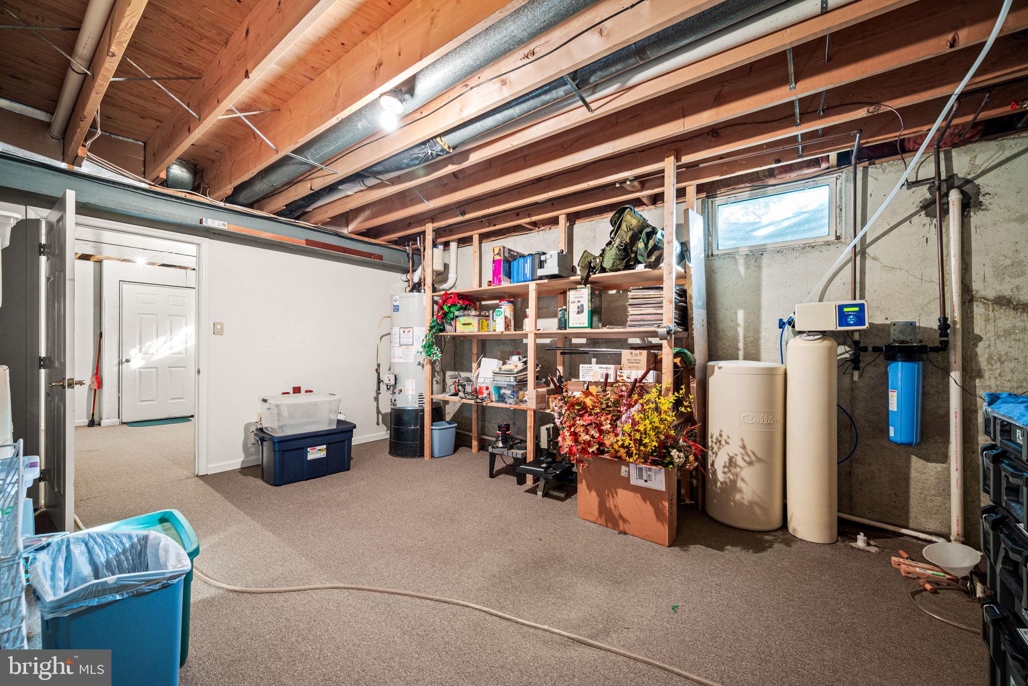 SPRING RIDGE - Residential