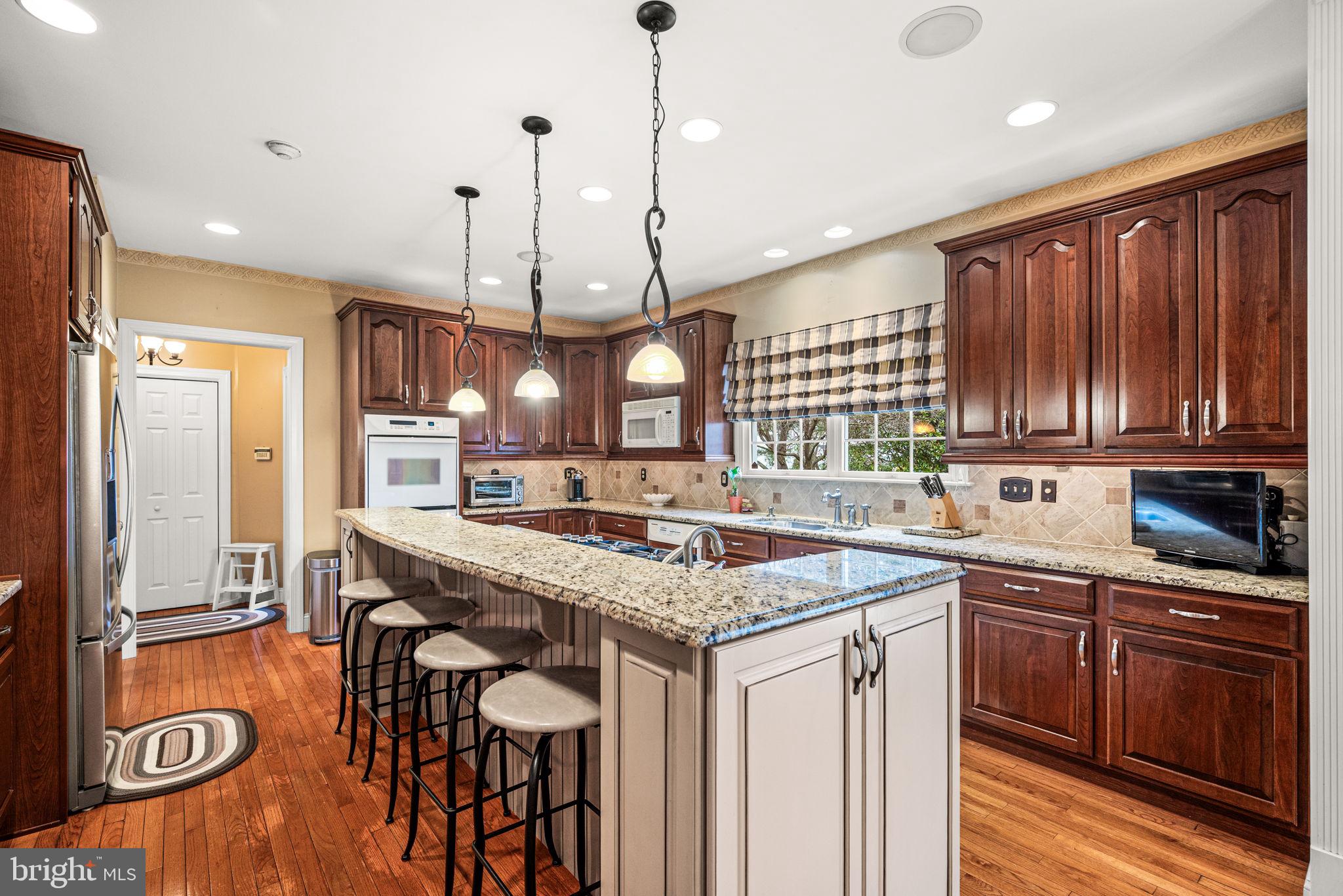 SPRING RIDGE - Residential