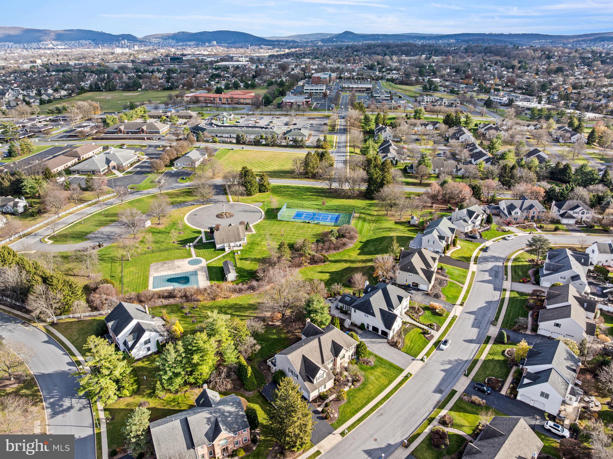 SPRING RIDGE - Residential