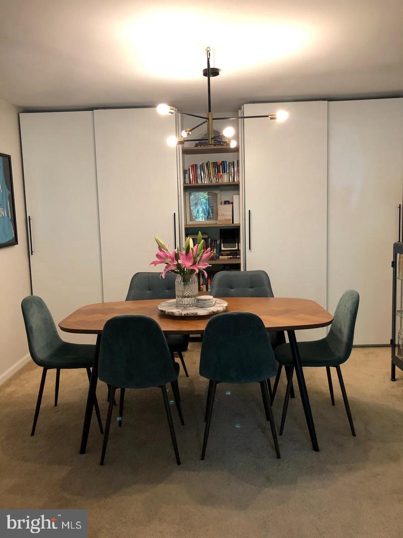 KINGSTOWNE - Residential Lease