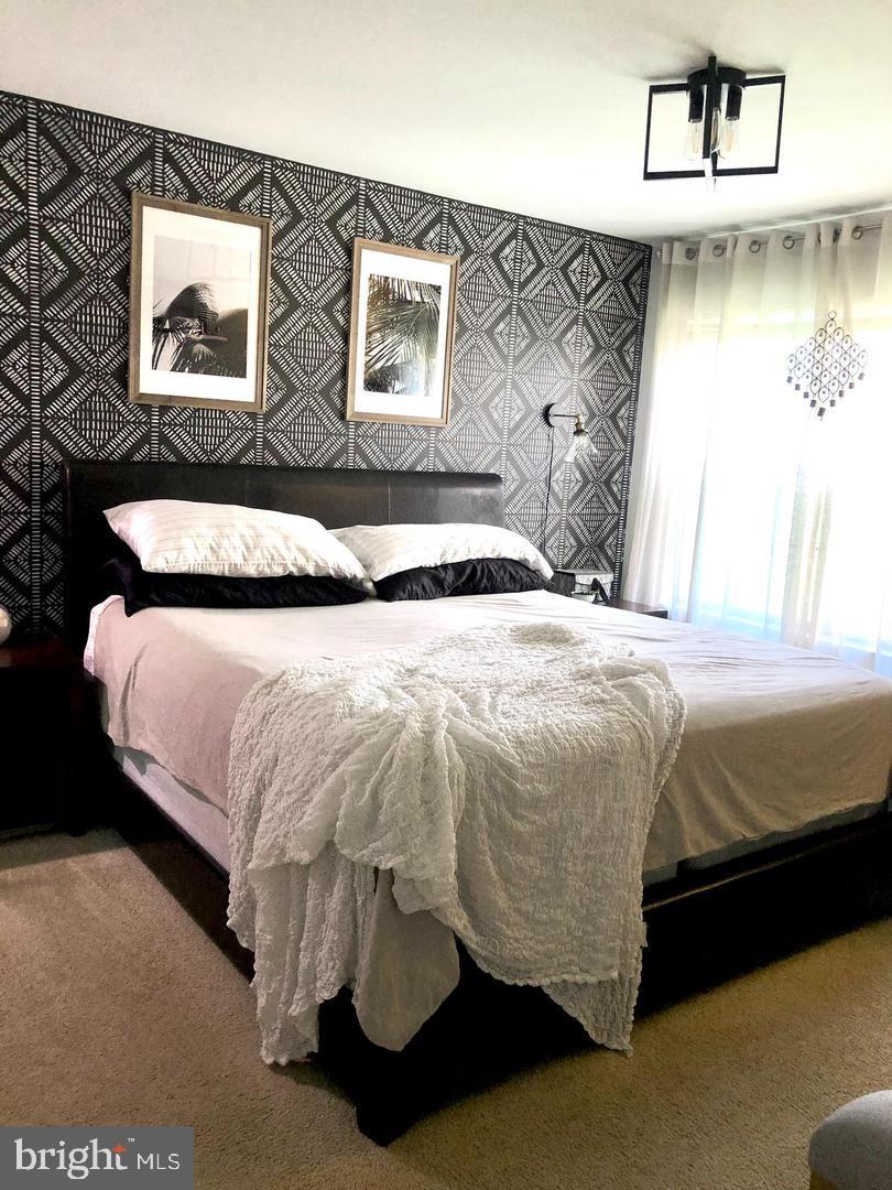 KINGSTOWNE - Residential Lease