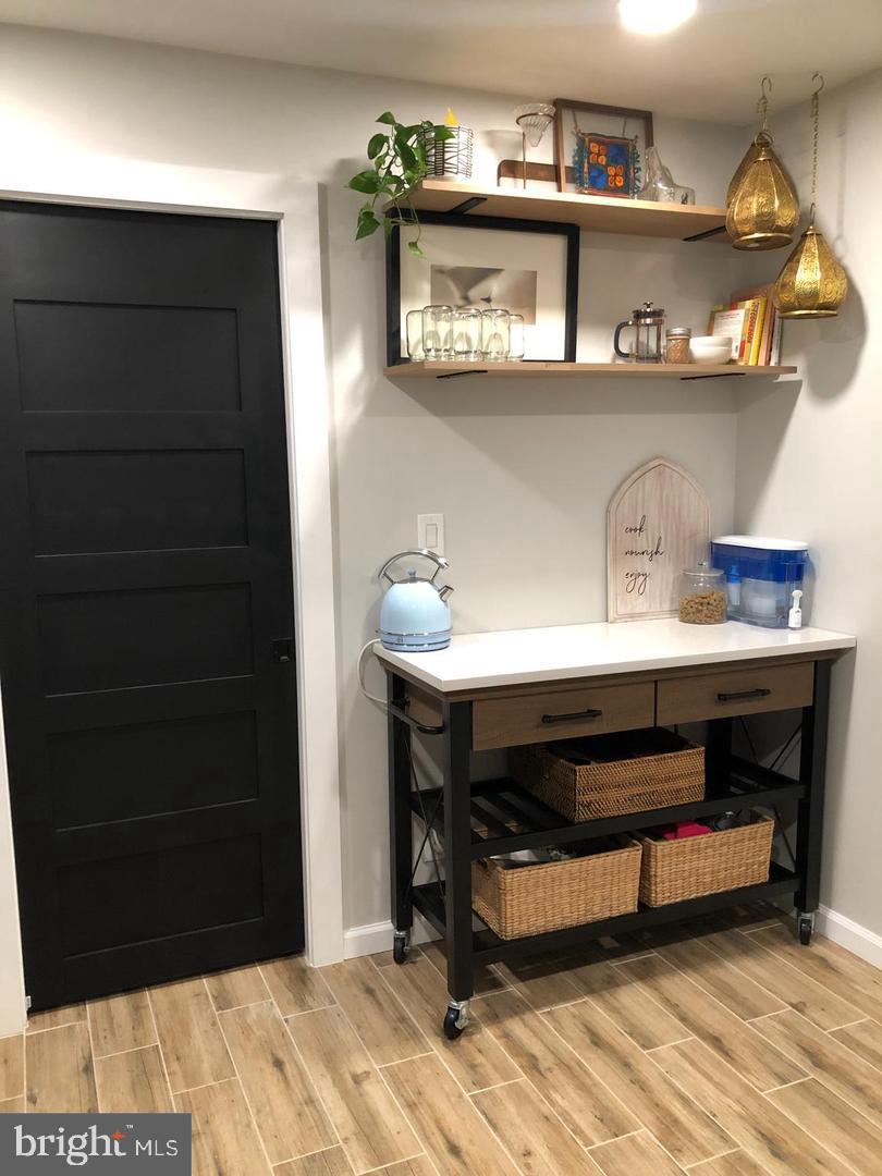 KINGSTOWNE - Residential Lease