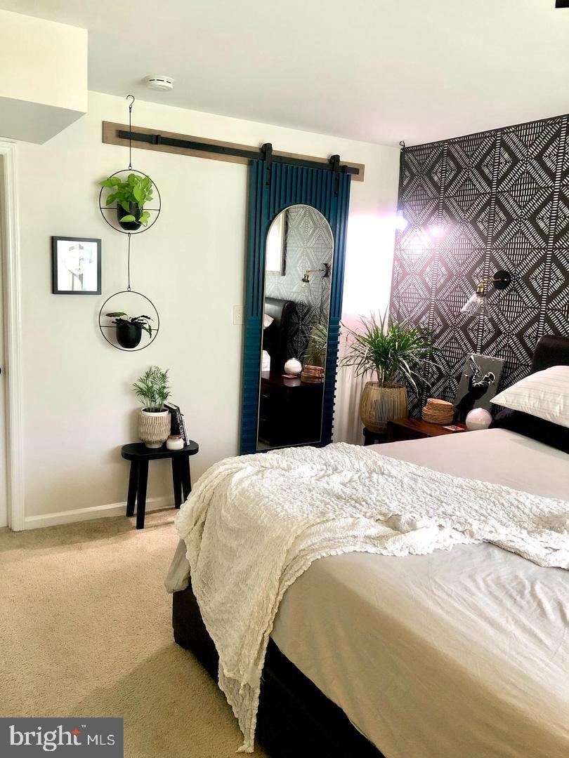 KINGSTOWNE - Residential Lease