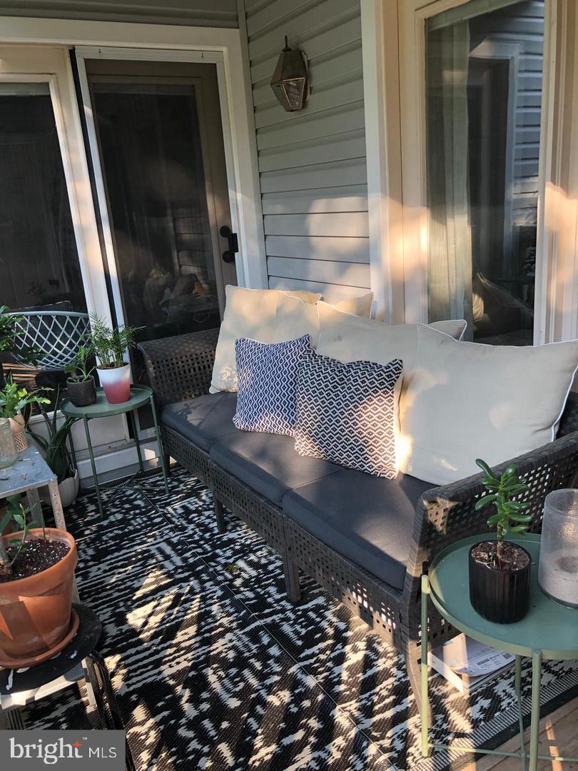 KINGSTOWNE - Residential Lease