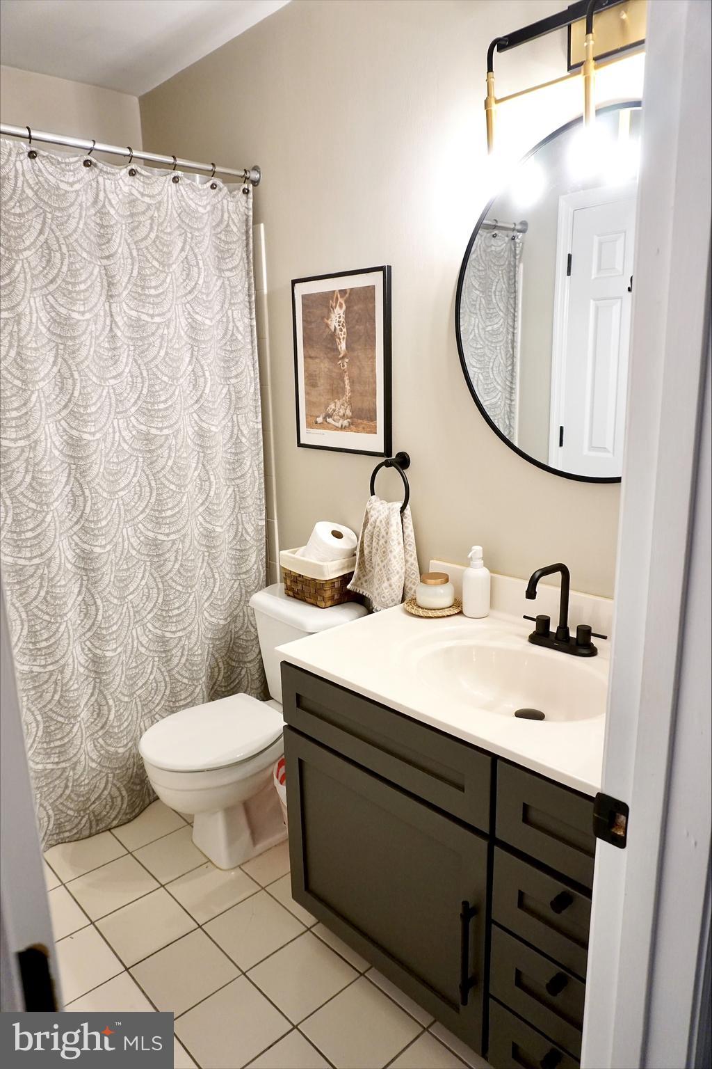 KINGSTOWNE - Residential Lease