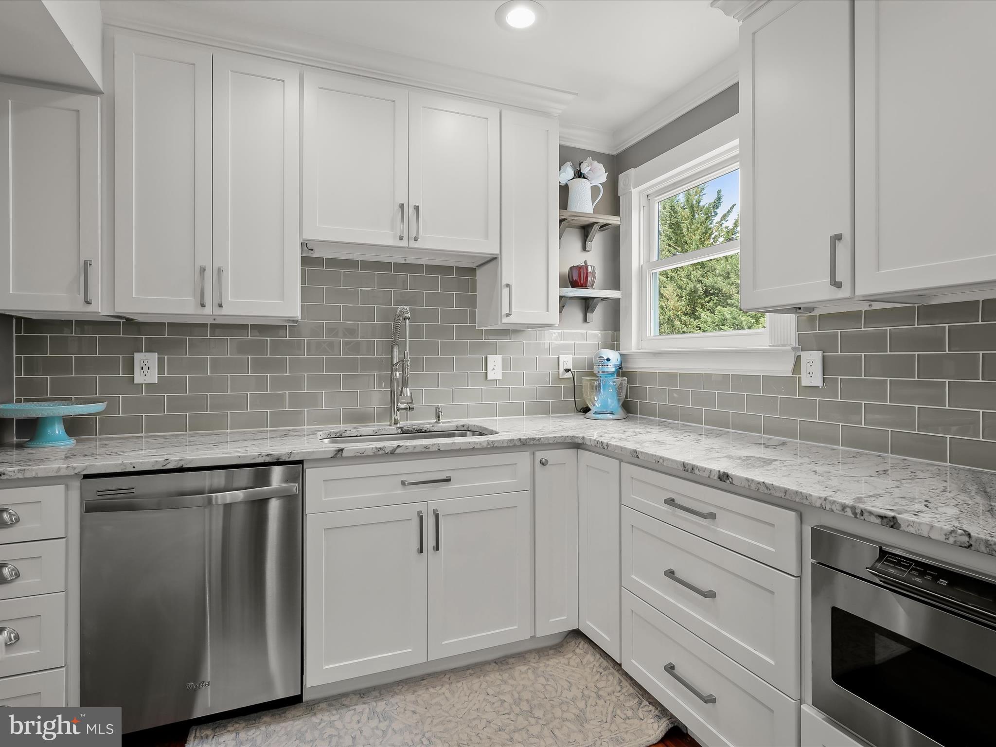 WOODLAND VILLAGE - Residential