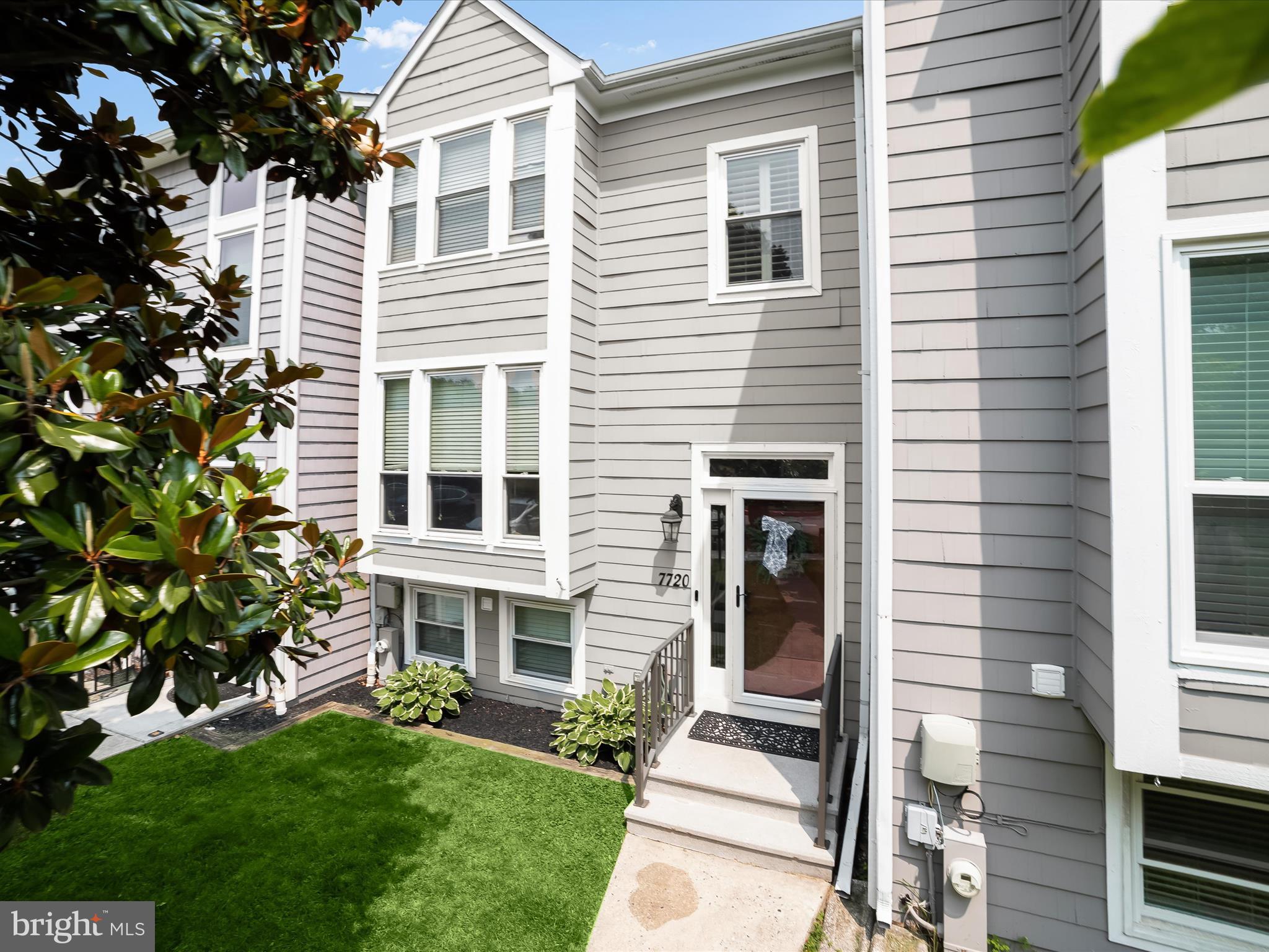 WOODLAND VILLAGE - Residential