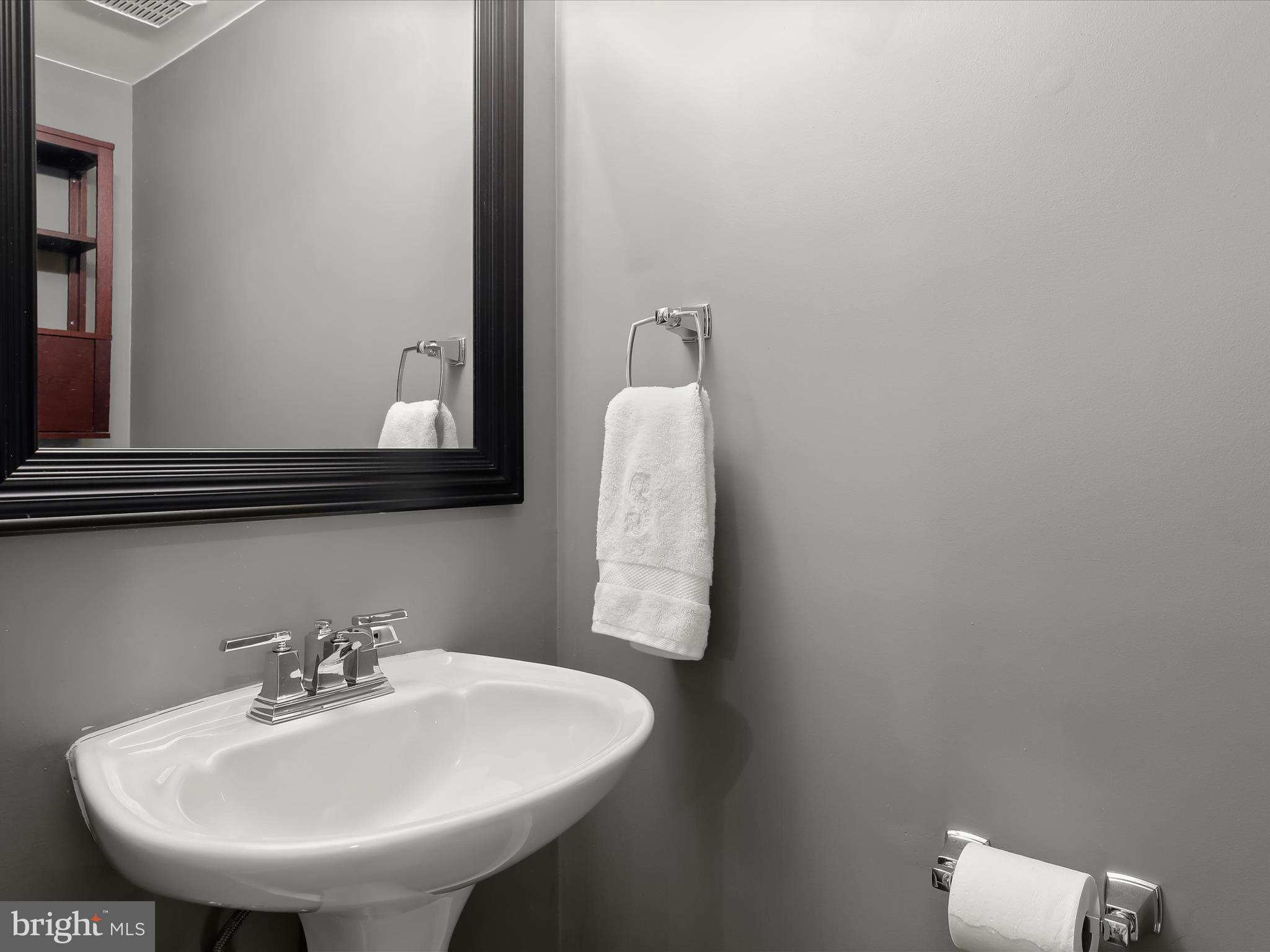 WOODLAND VILLAGE - Residential