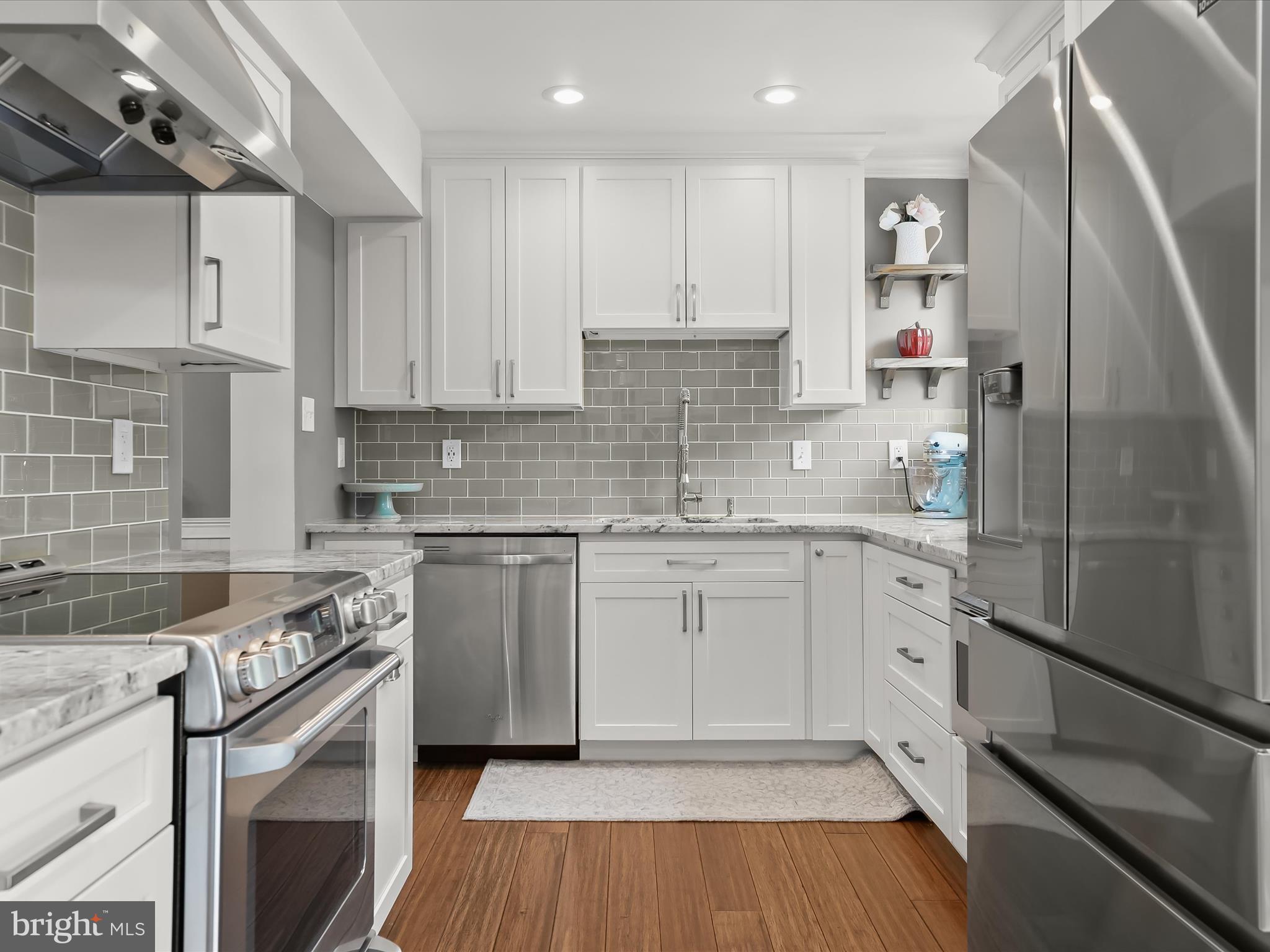 WOODLAND VILLAGE - Residential