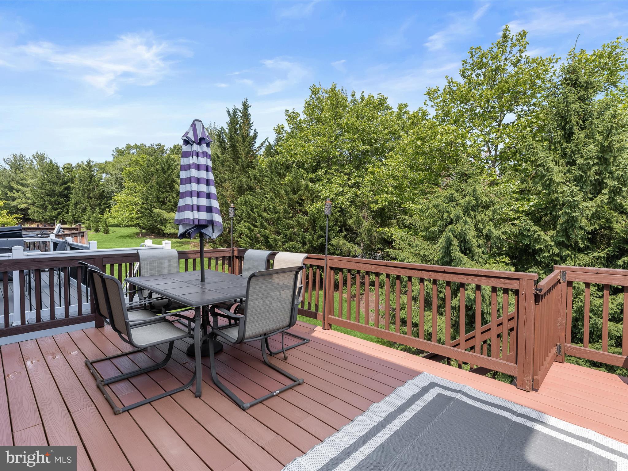 WOODLAND VILLAGE - Residential