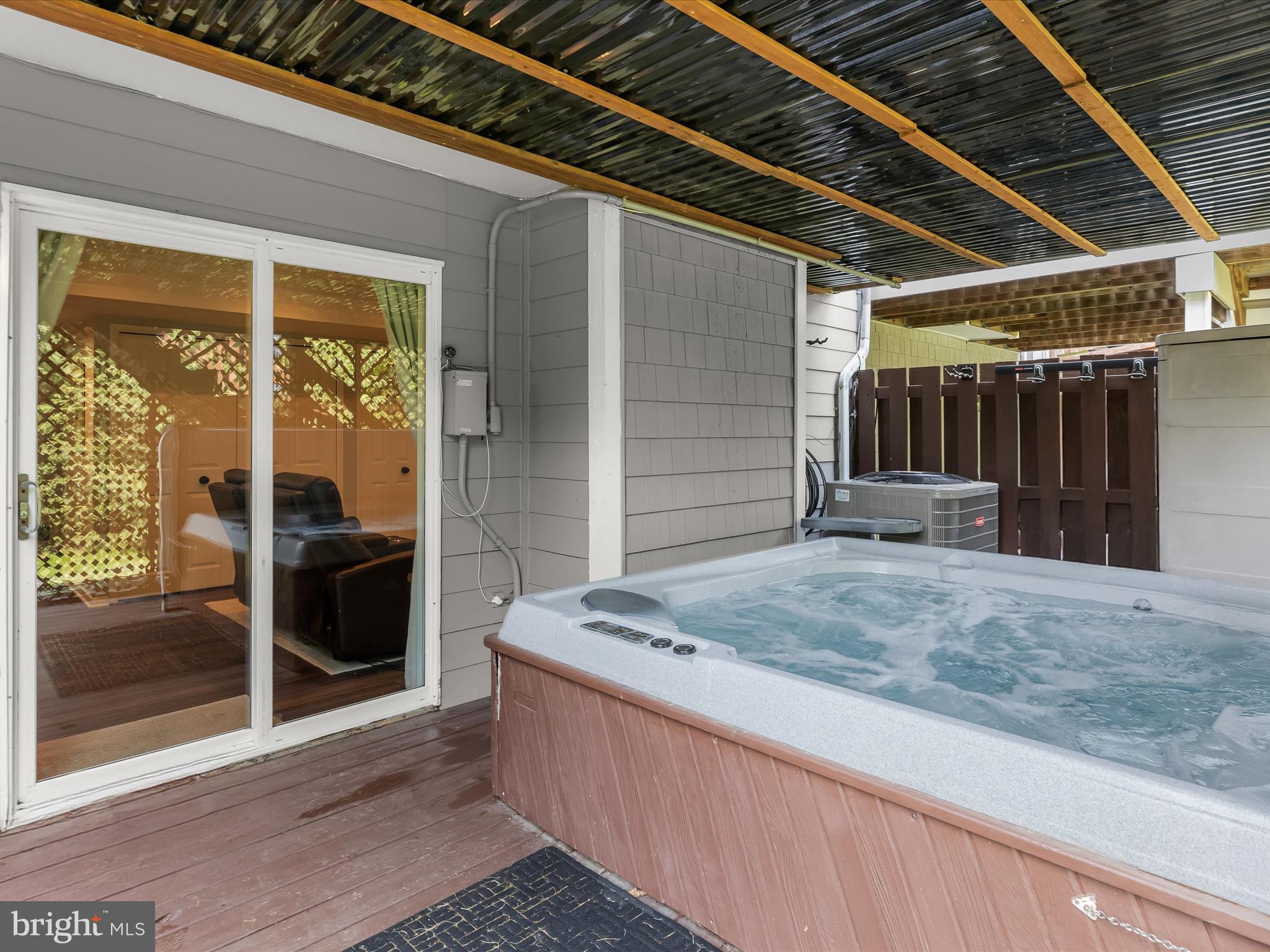 WOODLAND VILLAGE - Residential