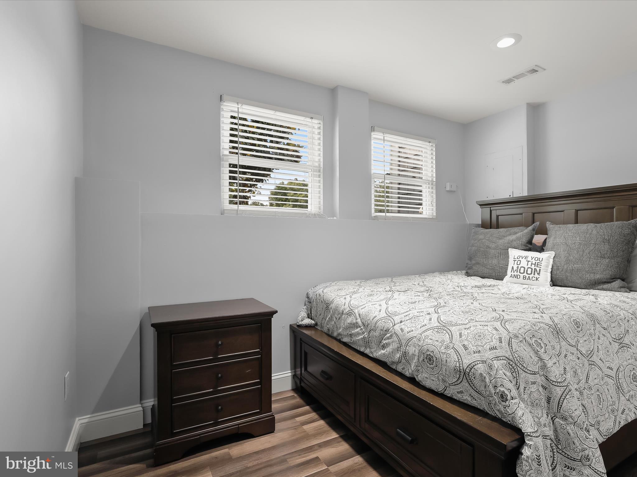 WOODLAND VILLAGE - Residential