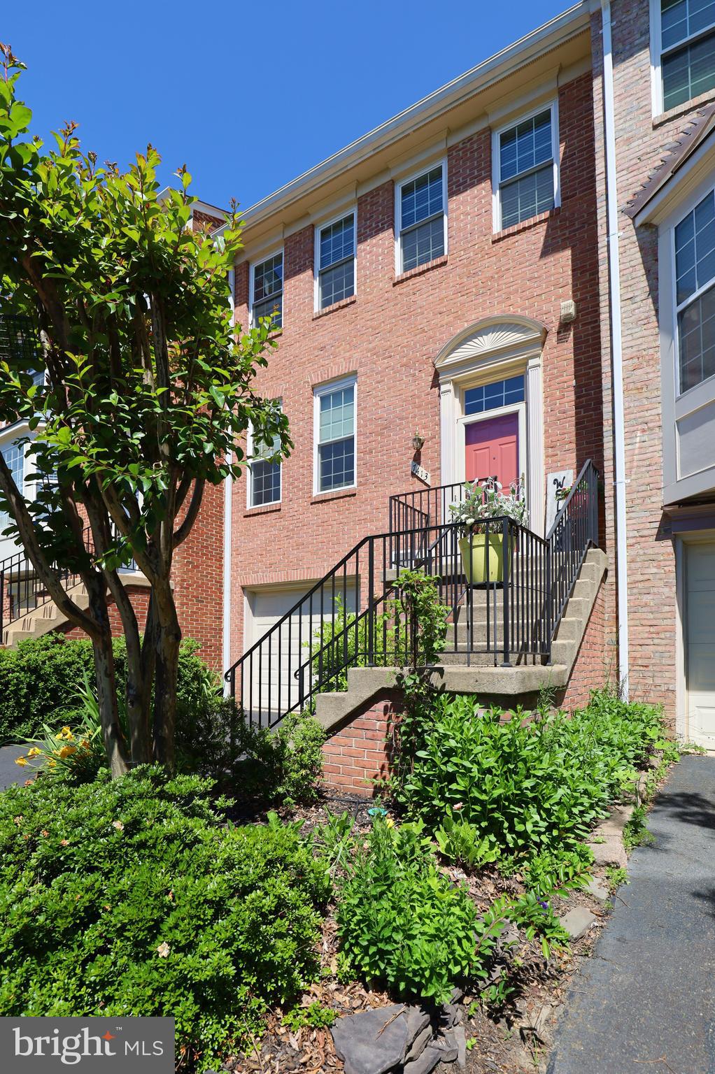 KINGSTOWNE - Residential