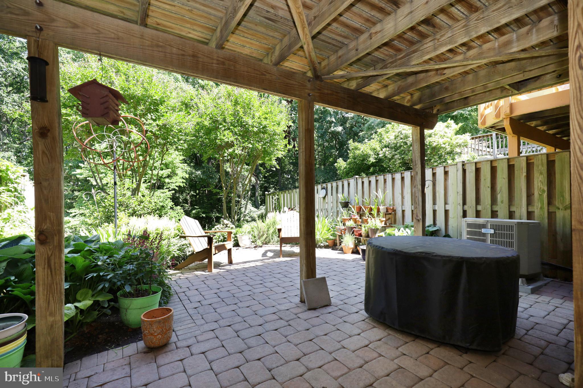 KINGSTOWNE - Residential