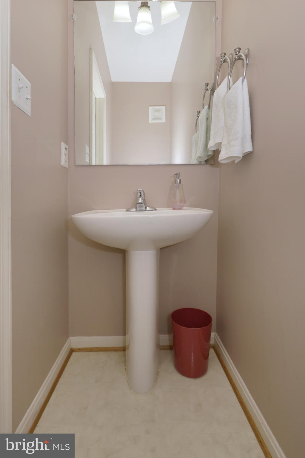 KINGSTOWNE - Residential