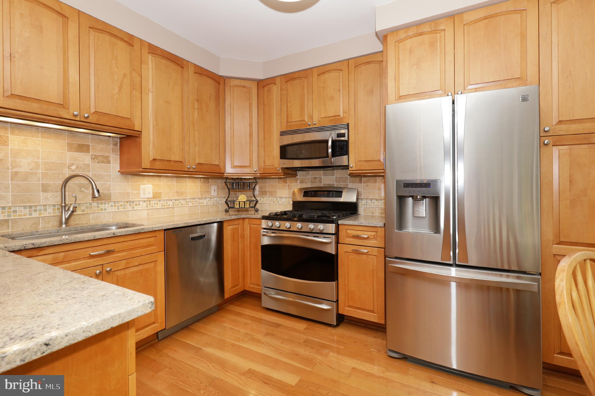 KINGSTOWNE - Residential