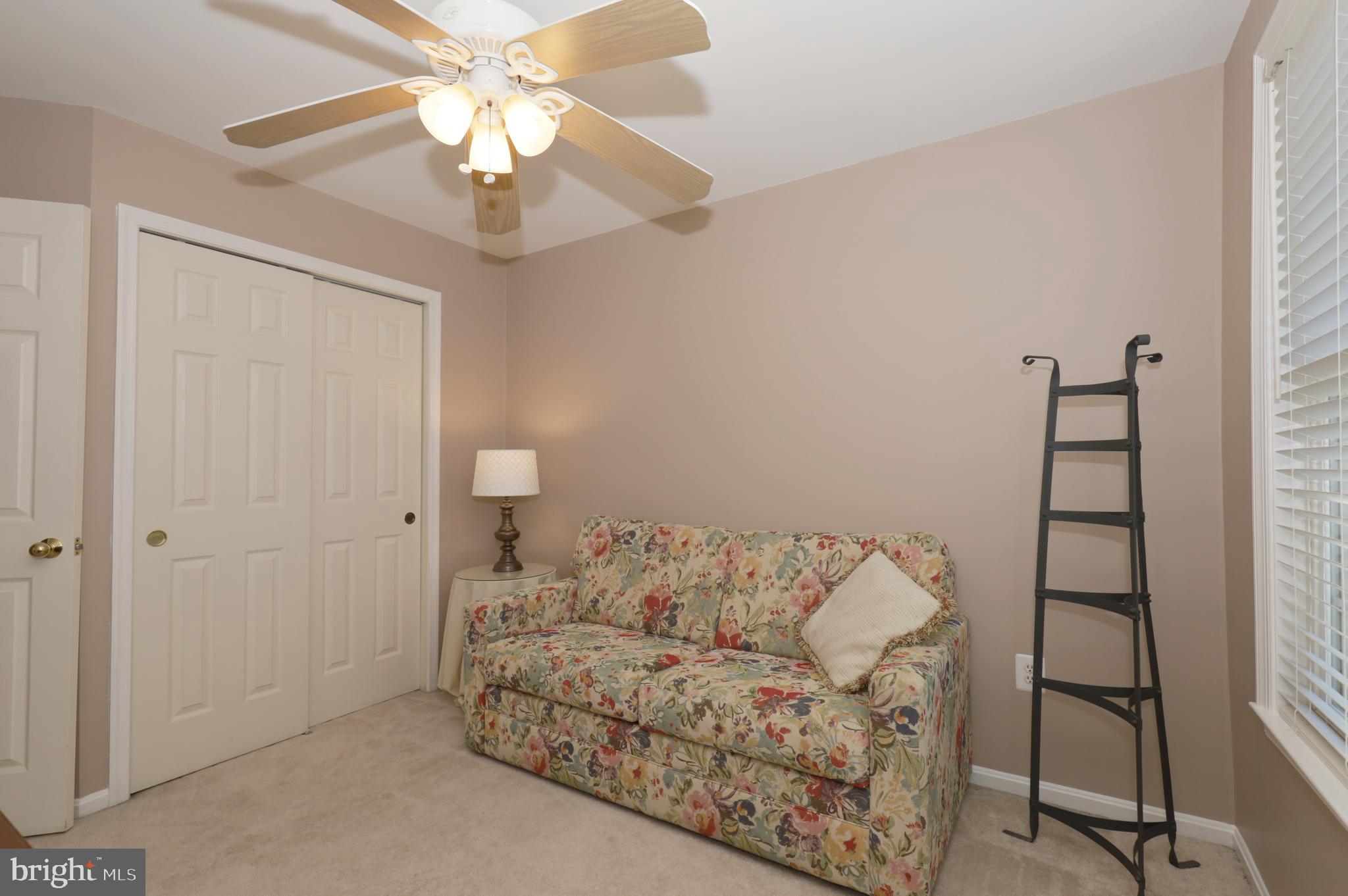 KINGSTOWNE - Residential