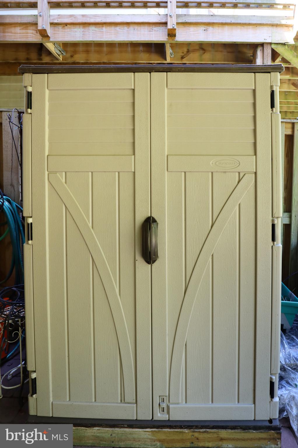 KINGSTOWNE - Residential