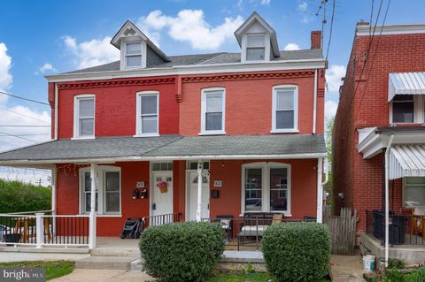 Photo of 503 Pearl Street, LANCASTER, PA 17603 (MLS # PALA2068634)
