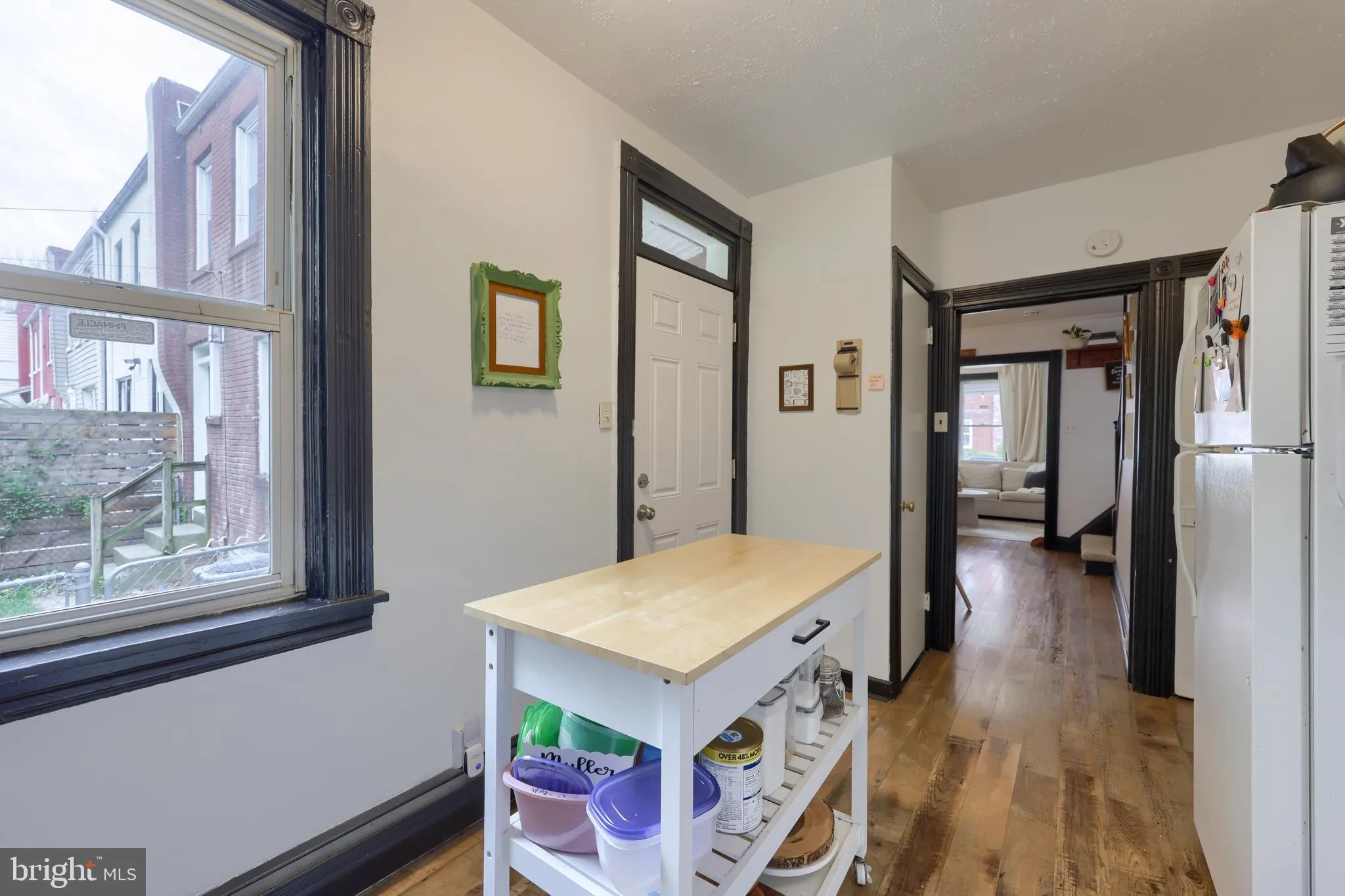 Lancaster, Pennsylvania 17603, United States, 3 Bedrooms Bedrooms, ,1 BathroomBathrooms,Residential,Pending,114965