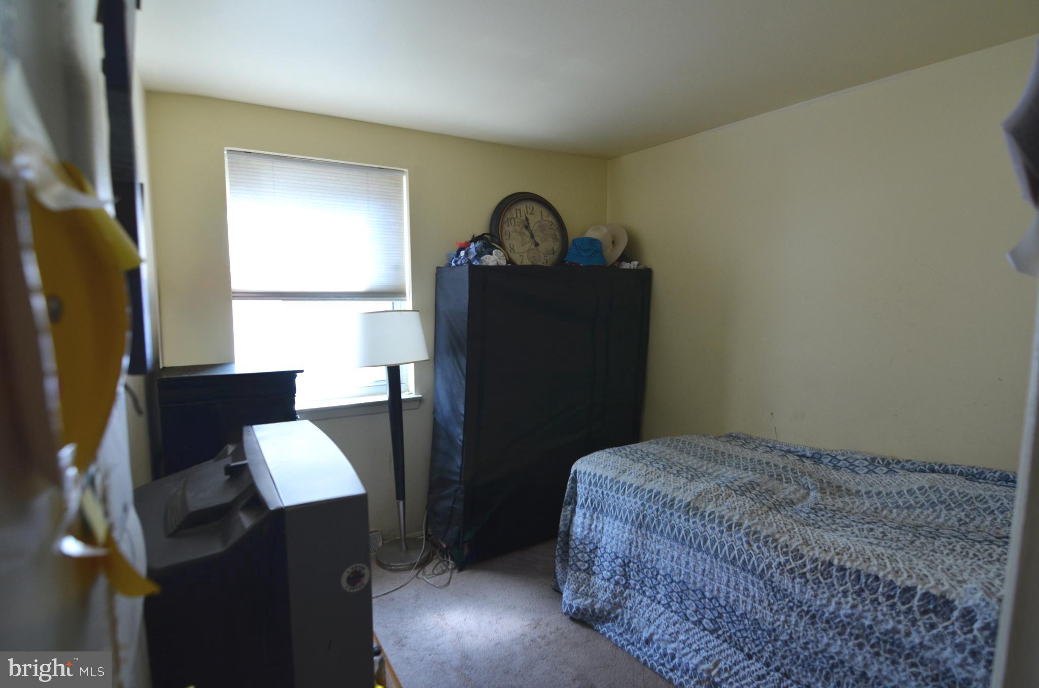 MEDFIELD - Residential