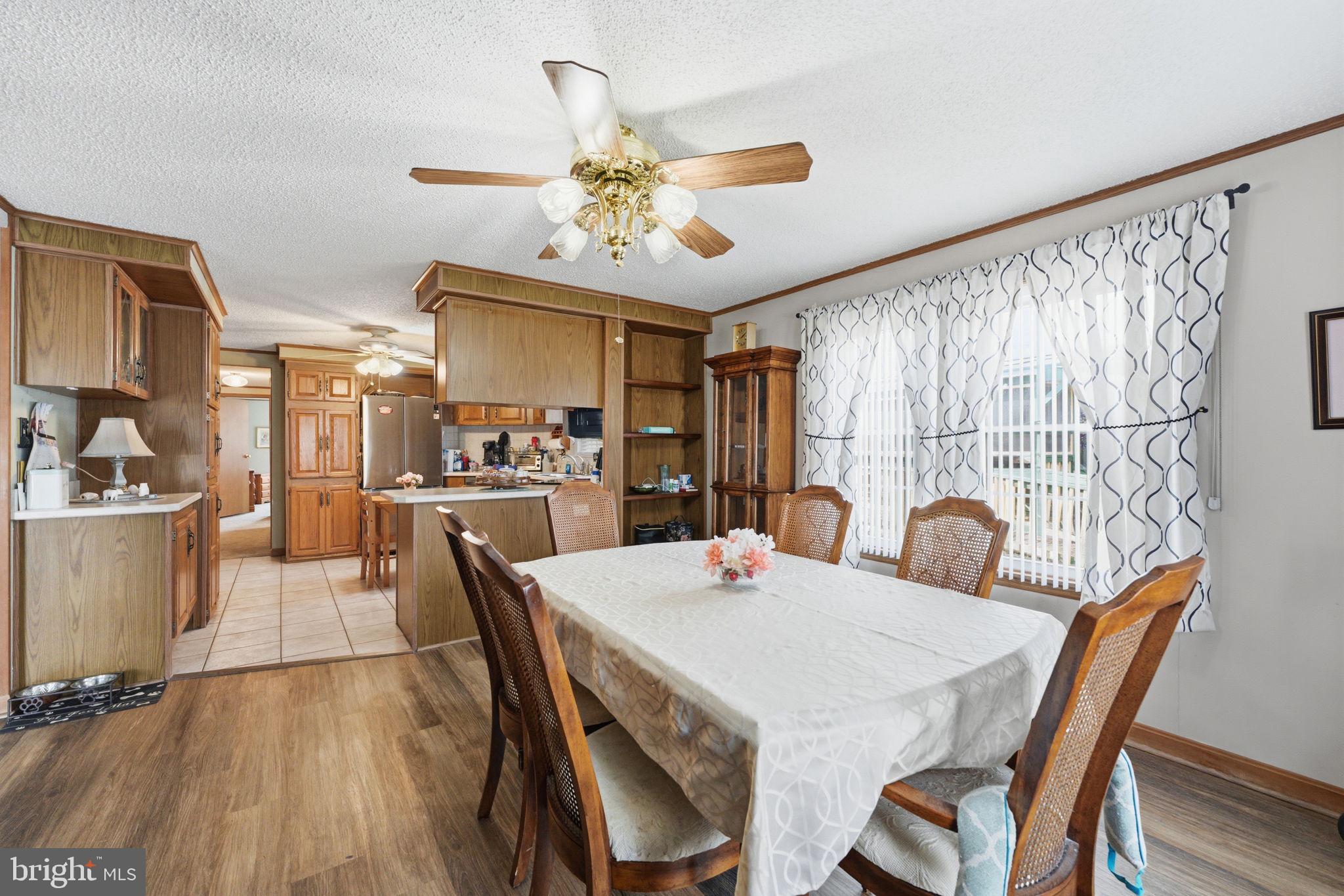 MURRAY MANOR - Residential