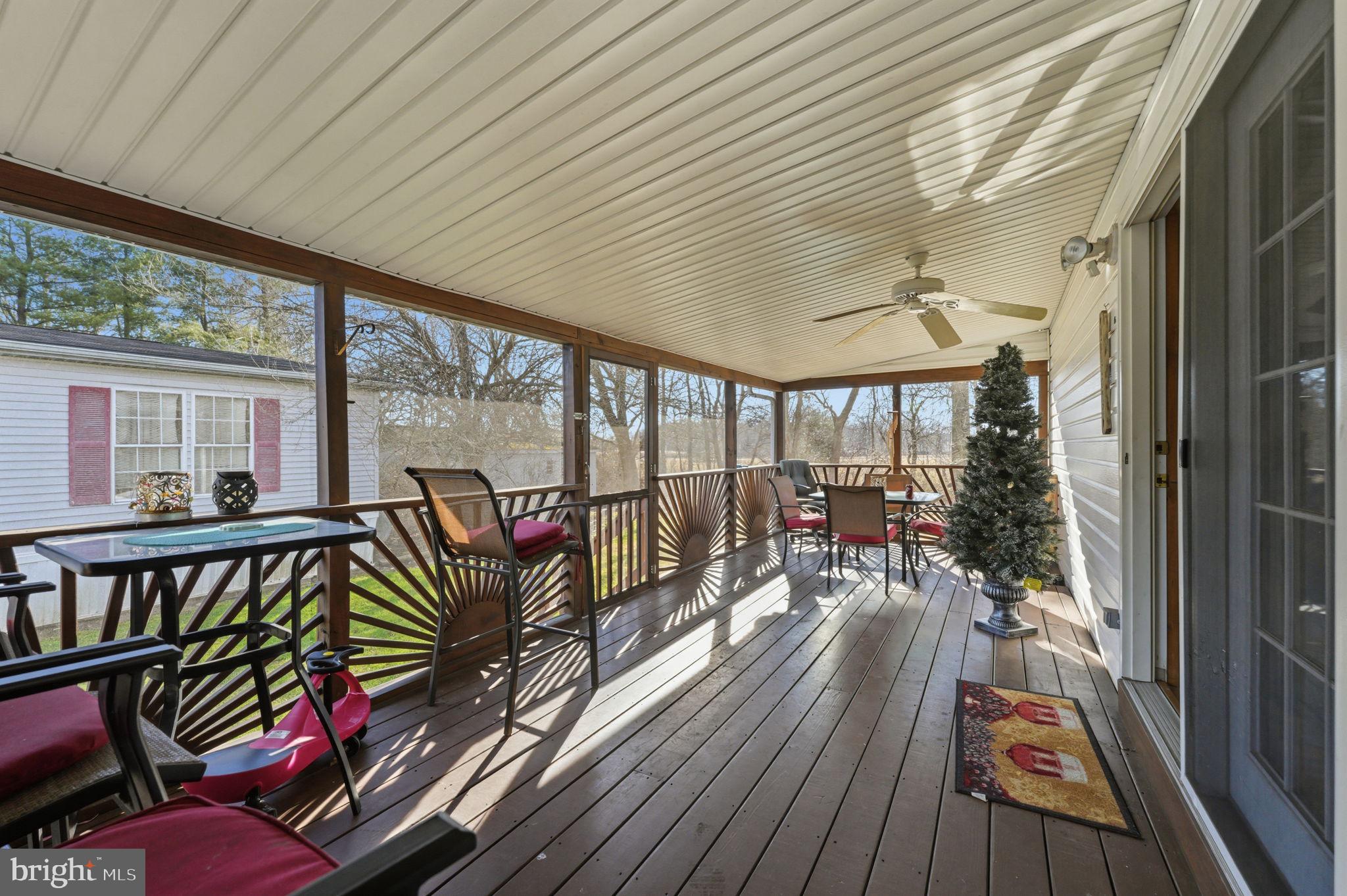 MURRAY MANOR - Residential