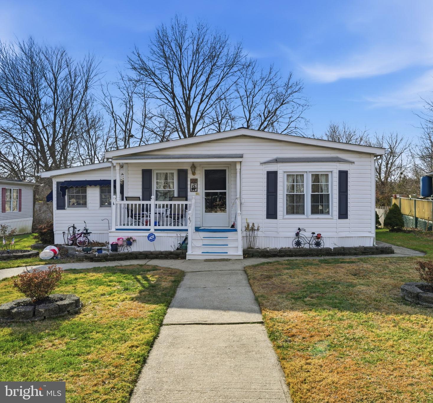 MURRAY MANOR - Residential