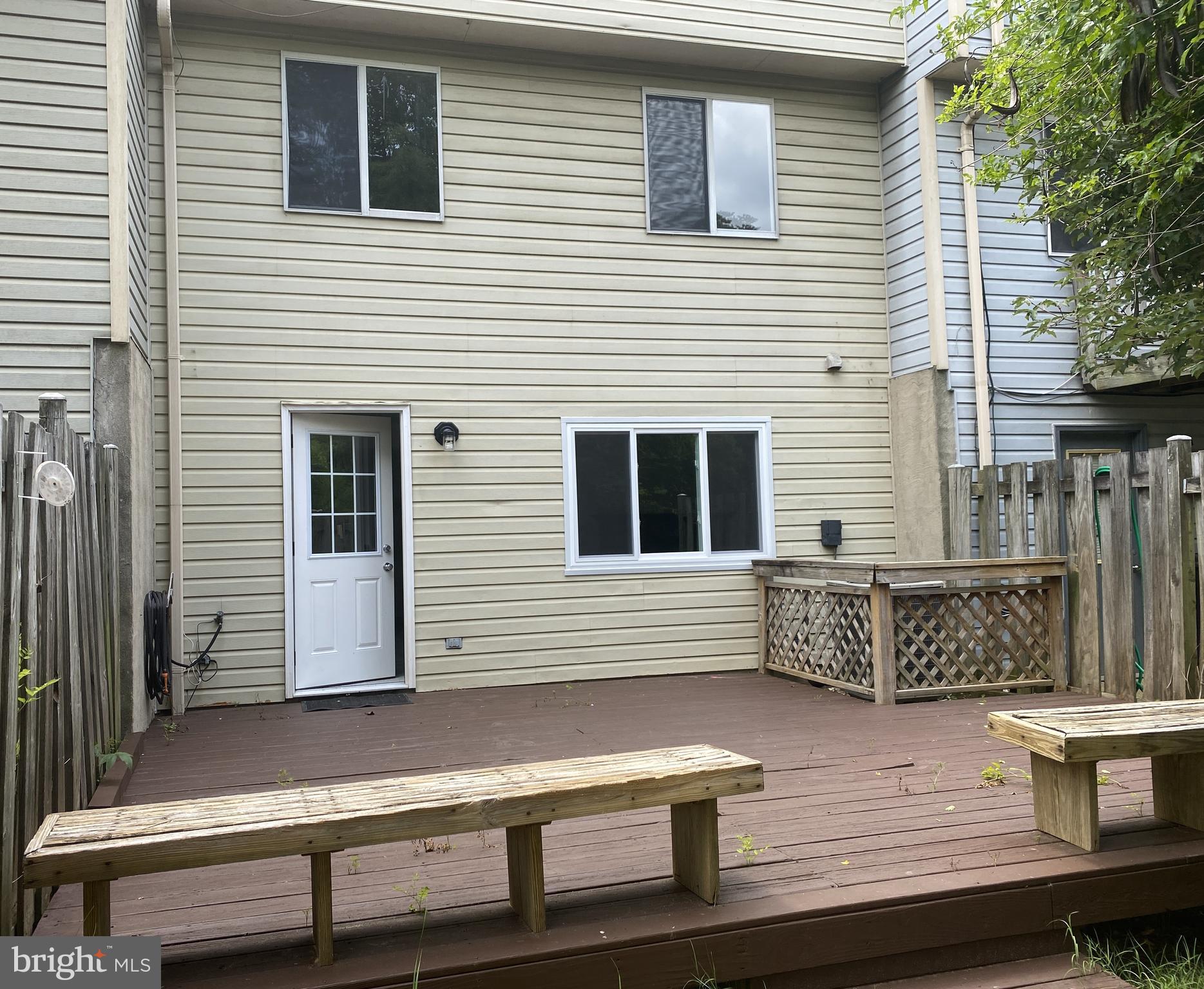 LAUREL HIGHLANDS - Residential