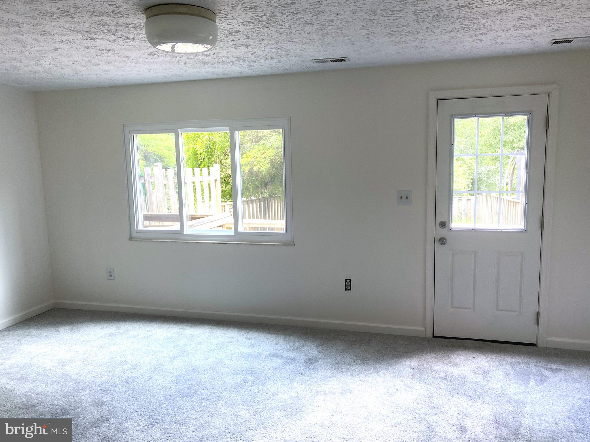 LAUREL HIGHLANDS - Residential