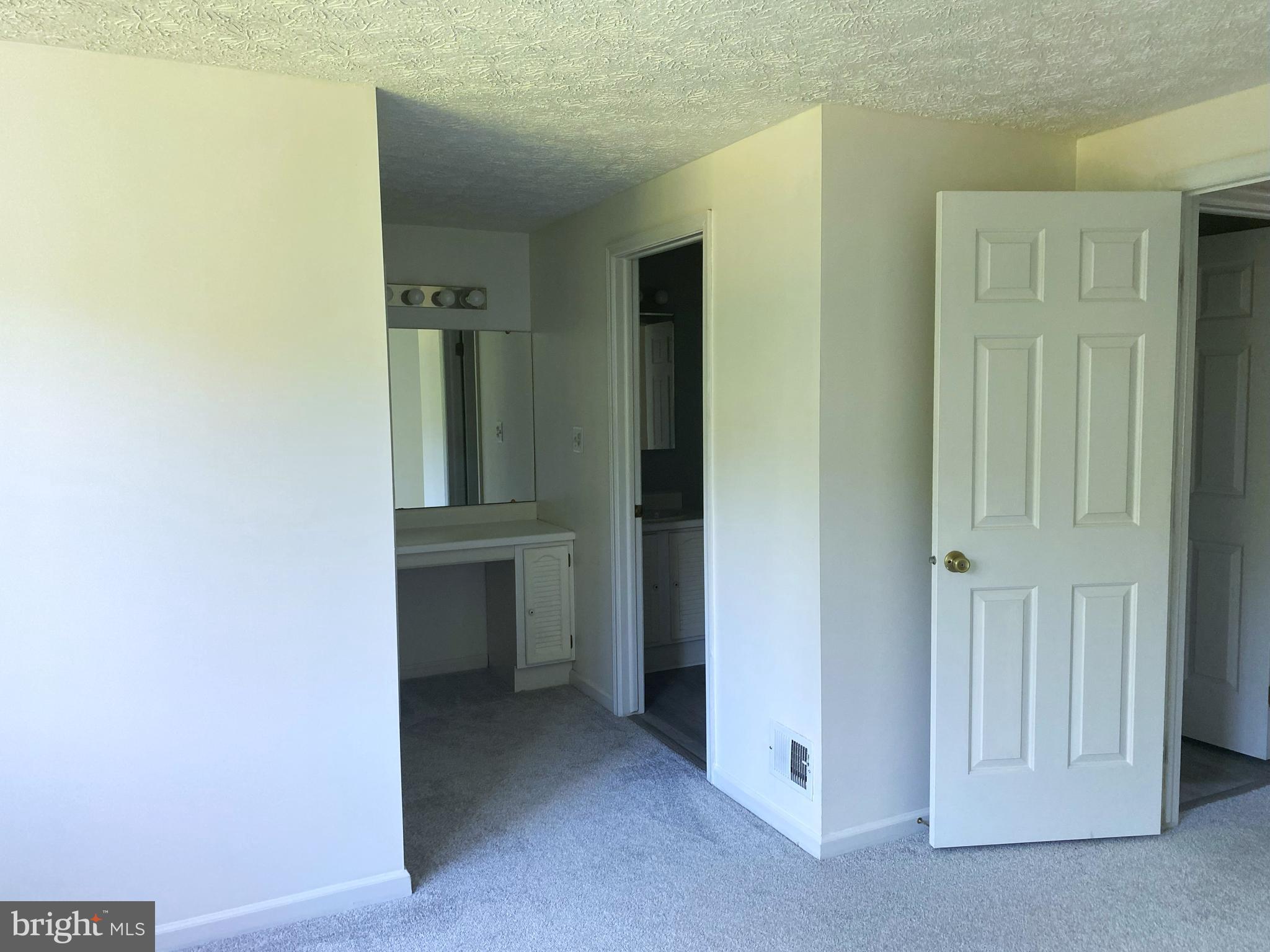 LAUREL HIGHLANDS - Residential