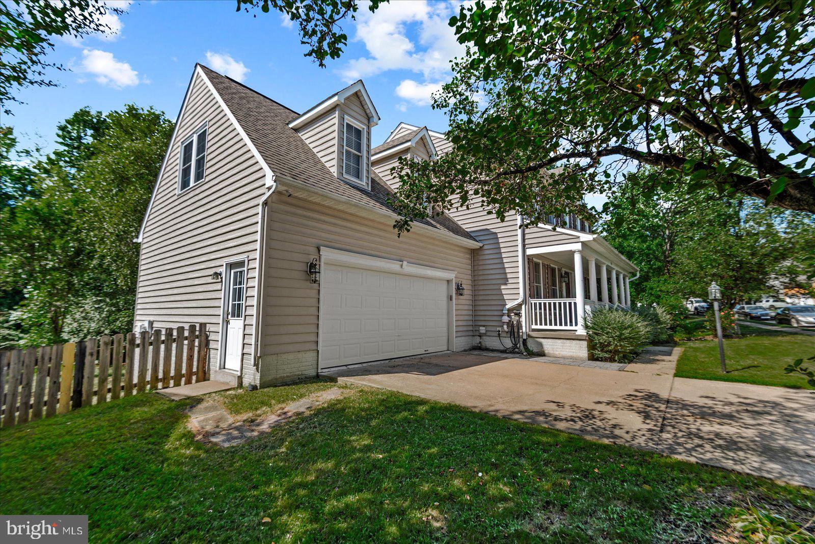 30 COUNTRY MANOR DRIVE