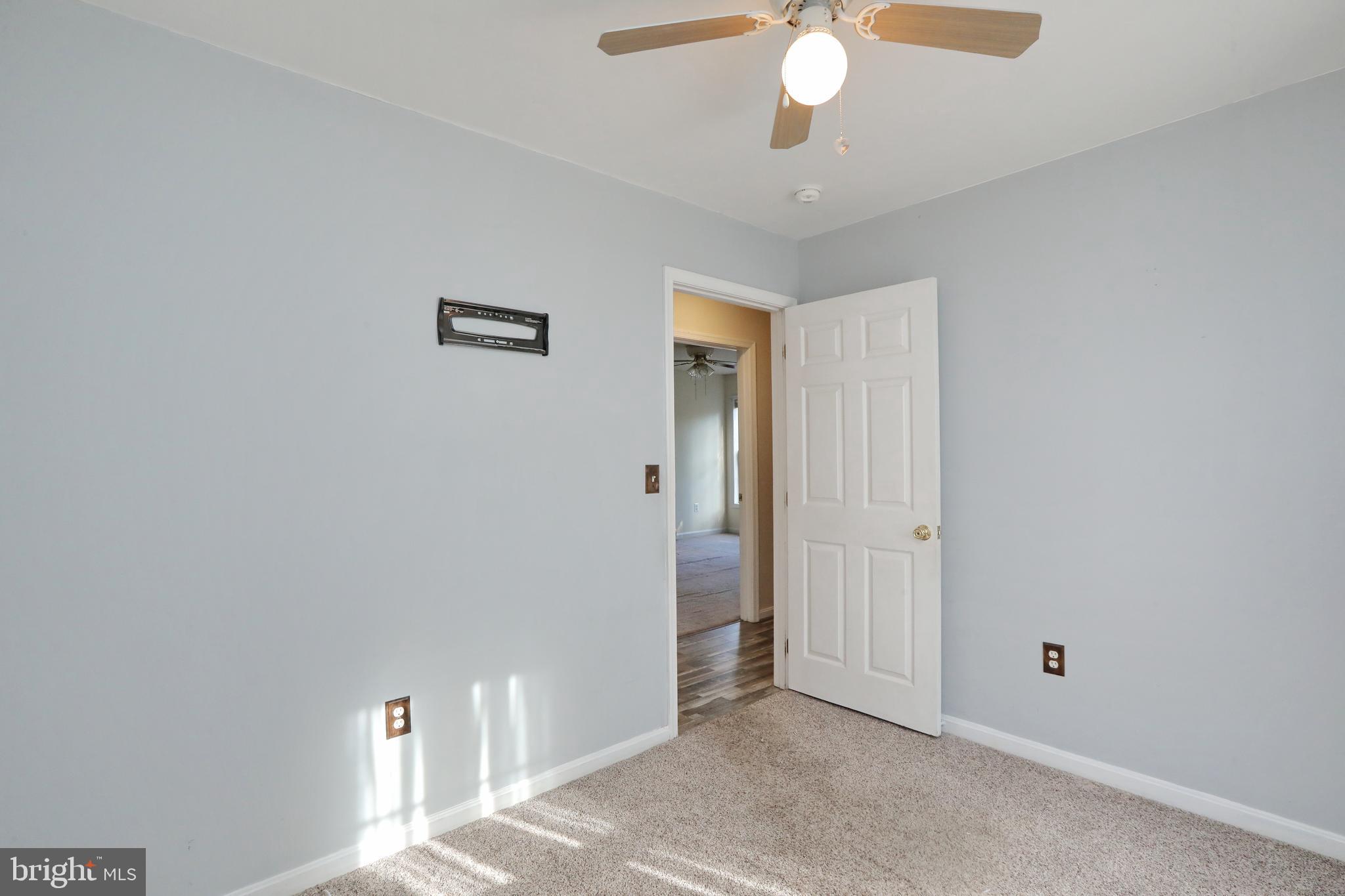 COBB ISLAND - Residential