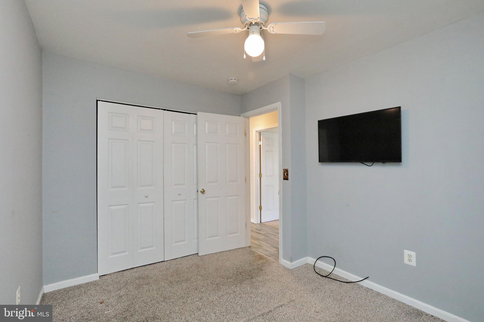 COBB ISLAND - Residential