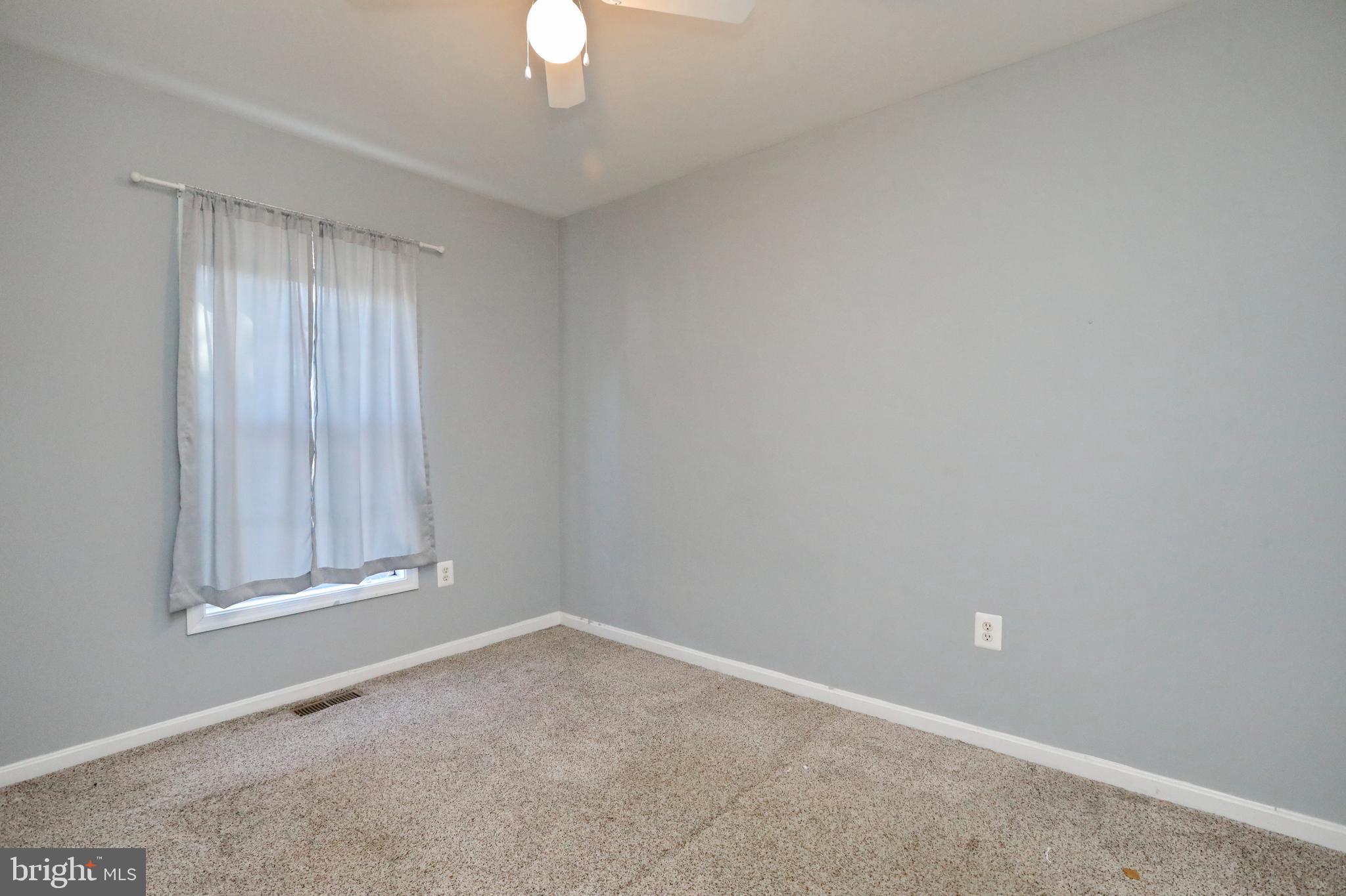 COBB ISLAND - Residential