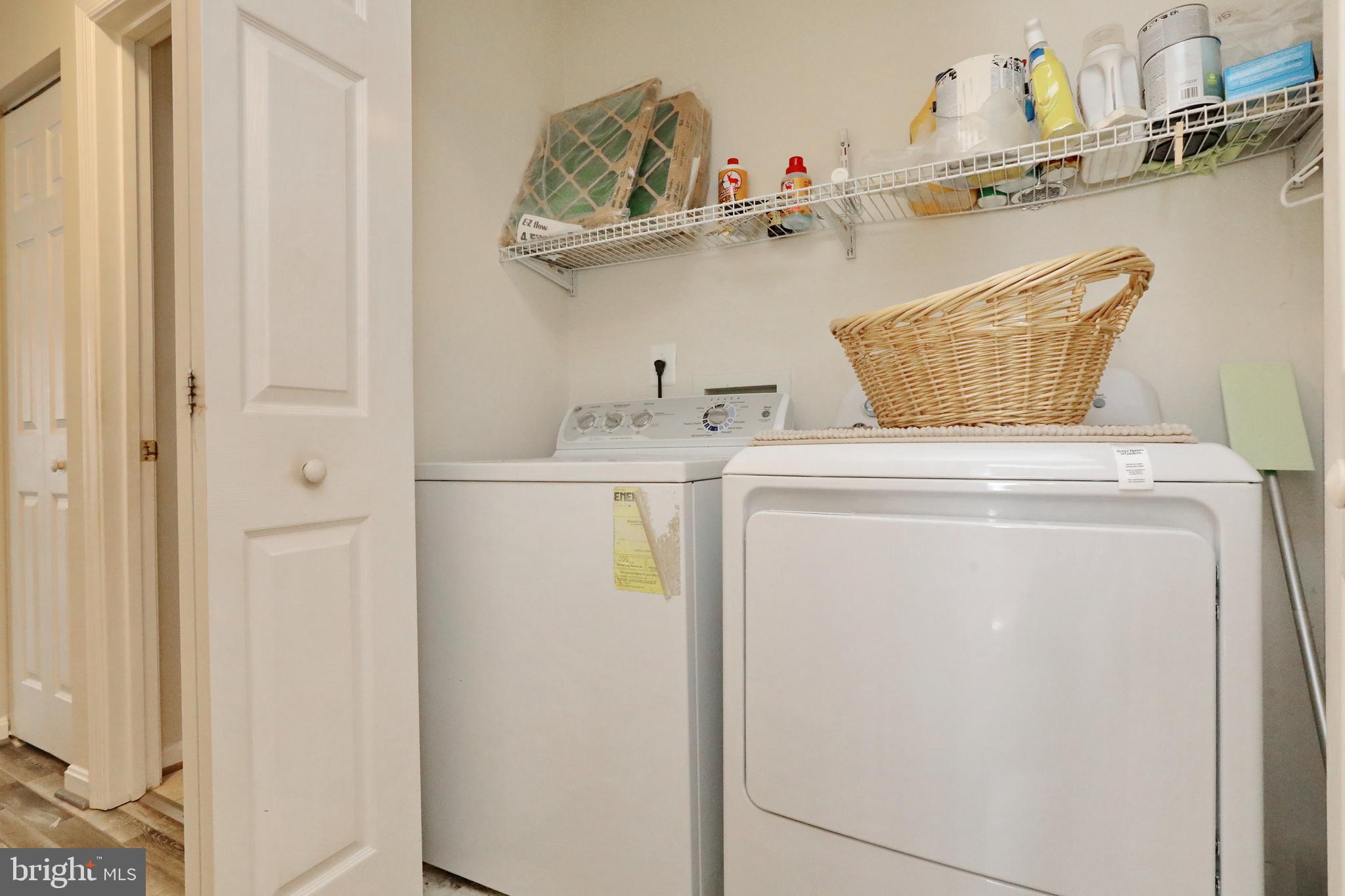 COBB ISLAND - Residential